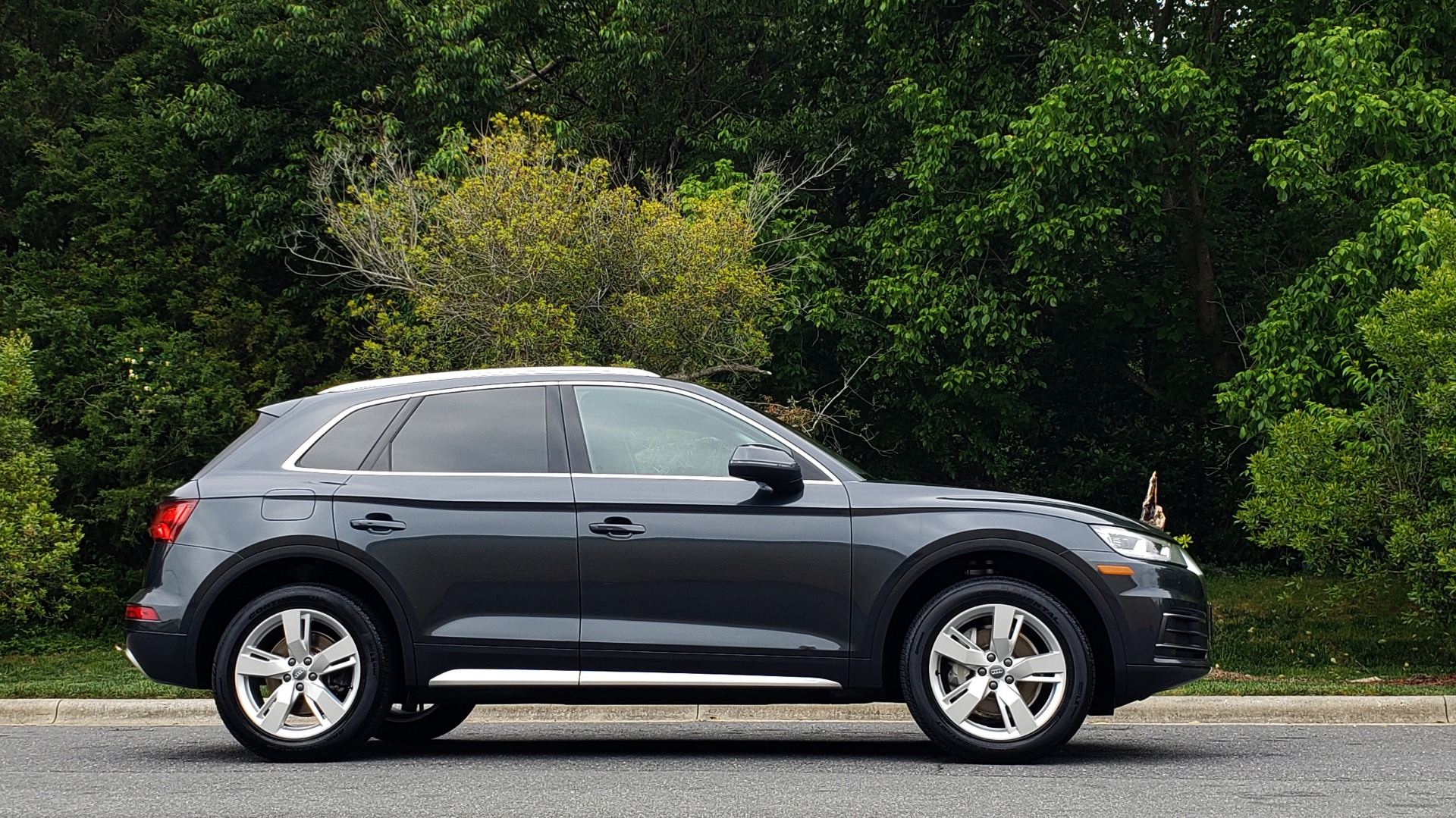 Used 2018 Audi Q5 PREMIUM PLUS / S-TRONIC / NAV / PANO-ROOF / PARK SYS PLUS for sale Sold at Formula Imports in Charlotte NC 28227 5