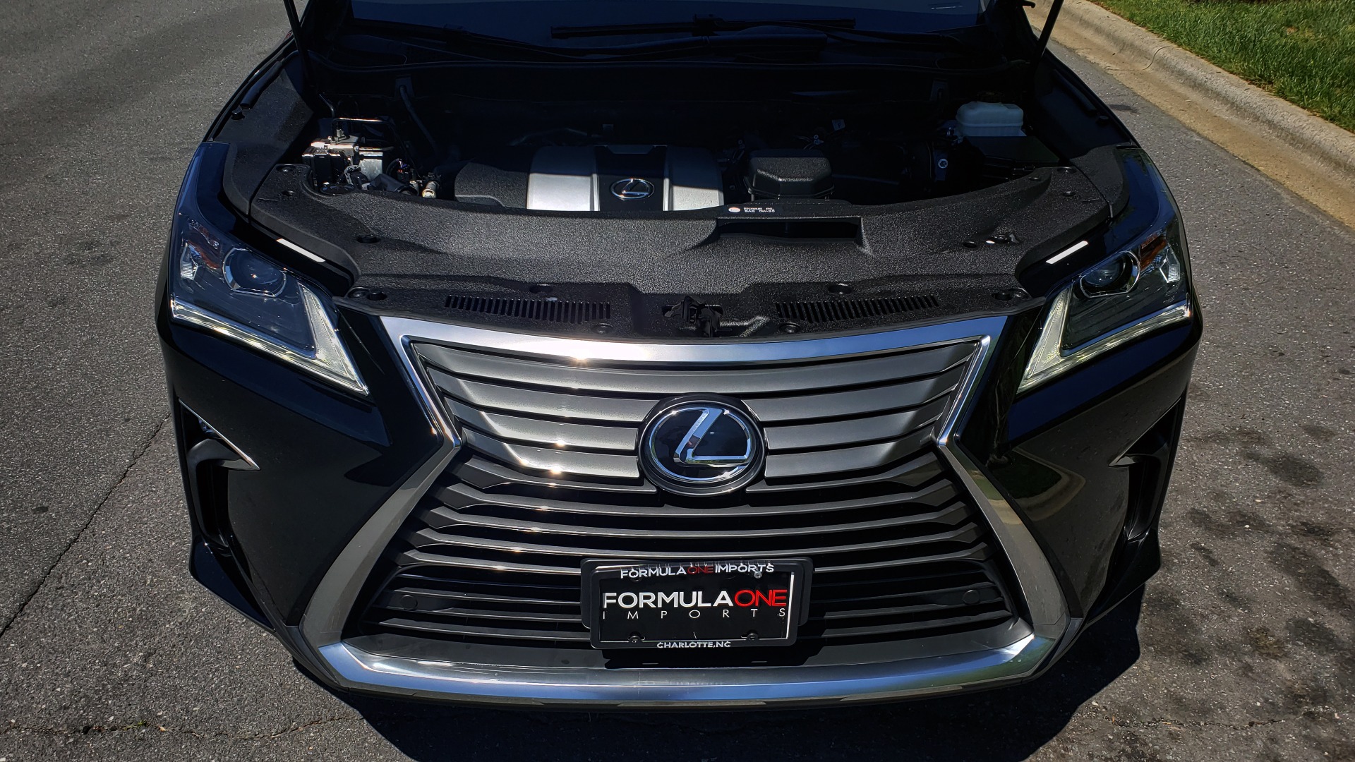 Used 2016 Lexus RX 350 PREMIUM / AWD / VENT SEATS / SUNROOF / BSM for sale Sold at Formula Imports in Charlotte NC 28227 10