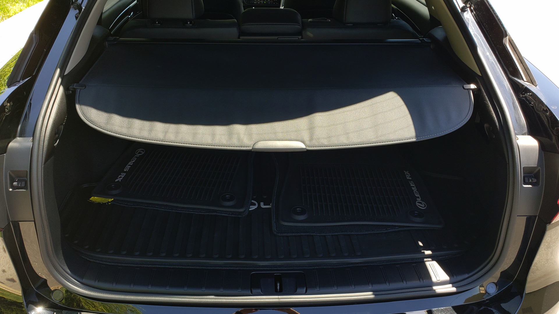 Used 2016 Lexus RX 350 PREMIUM / AWD / VENT SEATS / SUNROOF / BSM for sale Sold at Formula Imports in Charlotte NC 28227 12