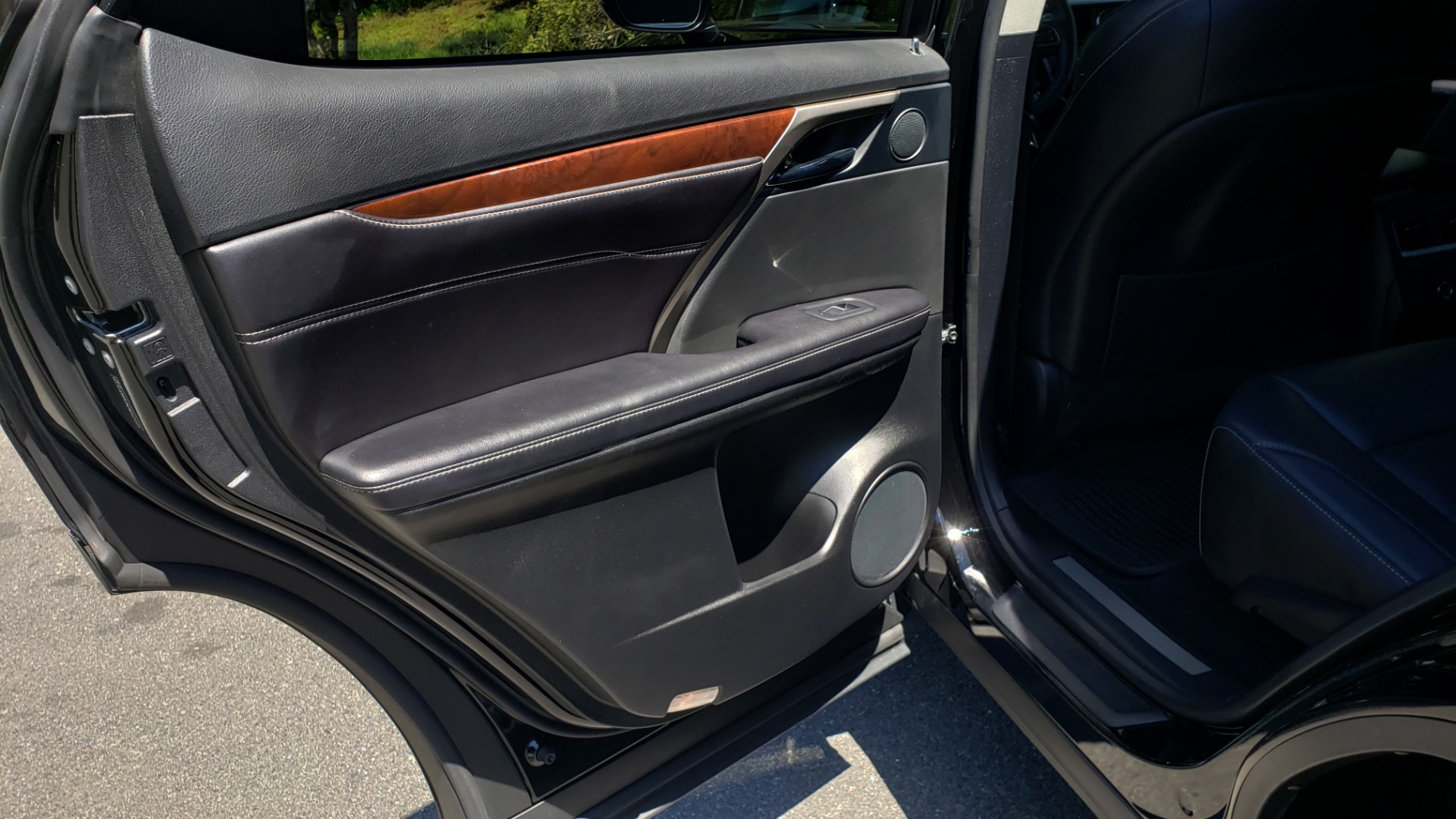 Used 2016 Lexus RX 350 PREMIUM / AWD / VENT SEATS / SUNROOF / BSM for sale Sold at Formula Imports in Charlotte NC 28227 60