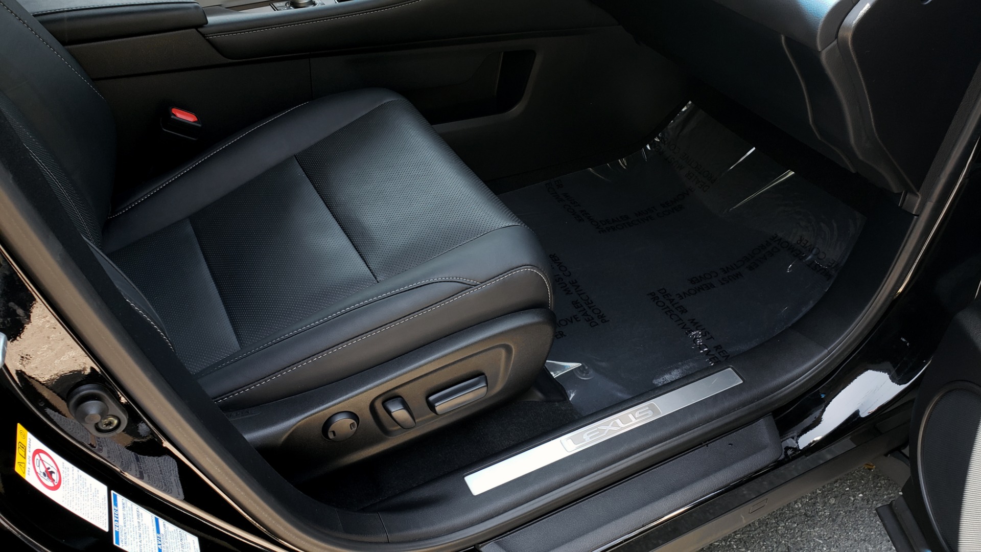 Used 2016 Lexus RX 350 PREMIUM / AWD / VENT SEATS / SUNROOF / BSM for sale Sold at Formula Imports in Charlotte NC 28227 68