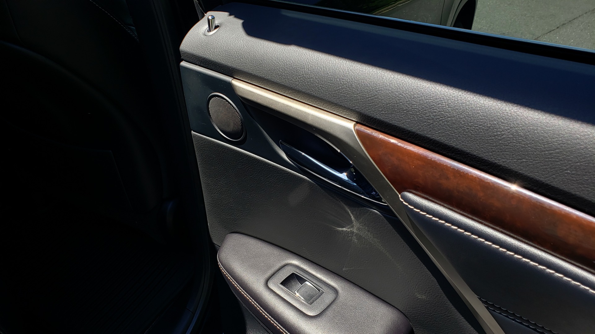Used 2016 Lexus RX 350 PREMIUM / AWD / VENT SEATS / SUNROOF / BSM for sale Sold at Formula Imports in Charlotte NC 28227 73