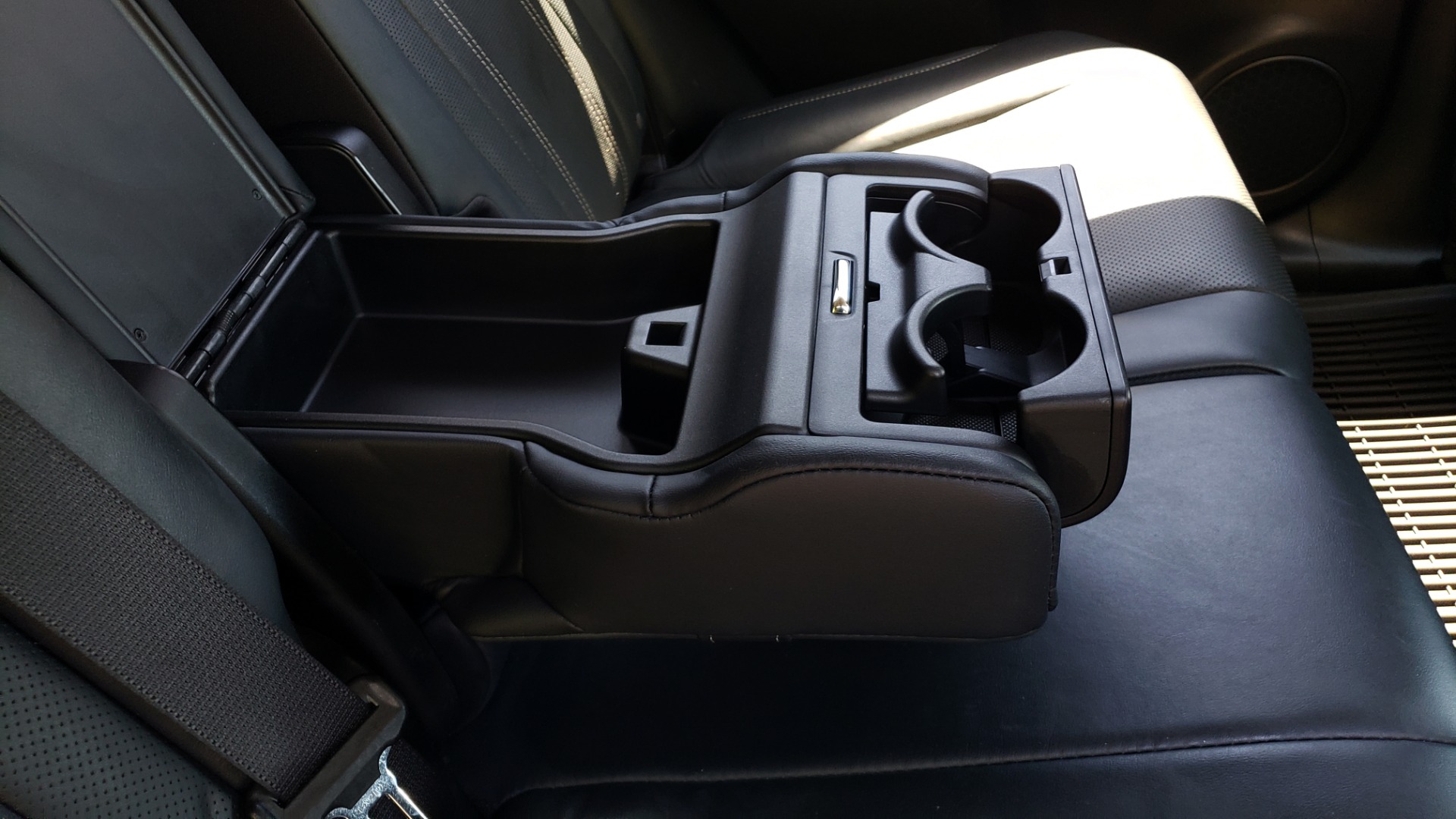 Used 2016 Lexus RX 350 PREMIUM / AWD / VENT SEATS / SUNROOF / BSM for sale Sold at Formula Imports in Charlotte NC 28227 76