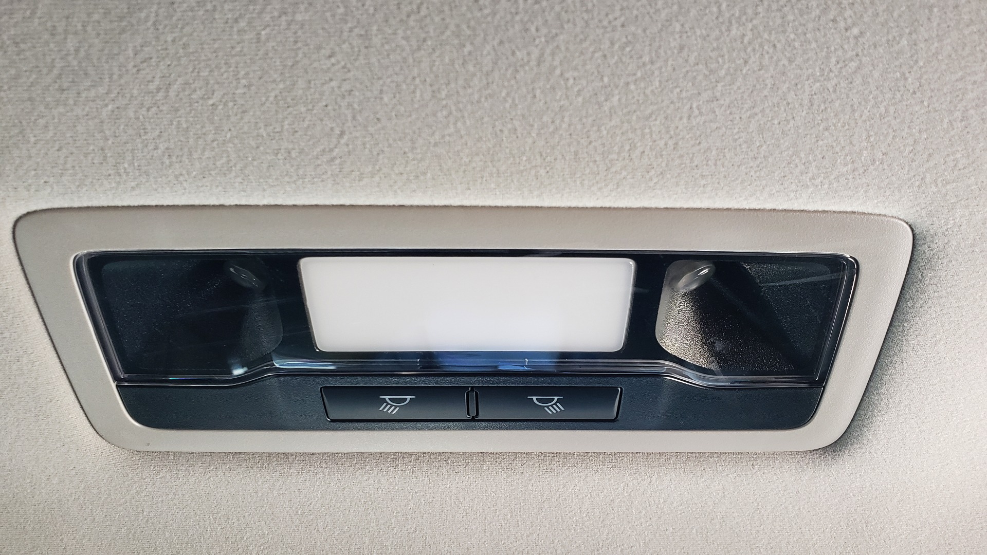 Used 2016 Lexus RX 350 PREMIUM / AWD / VENT SEATS / SUNROOF / BSM for sale Sold at Formula Imports in Charlotte NC 28227 81