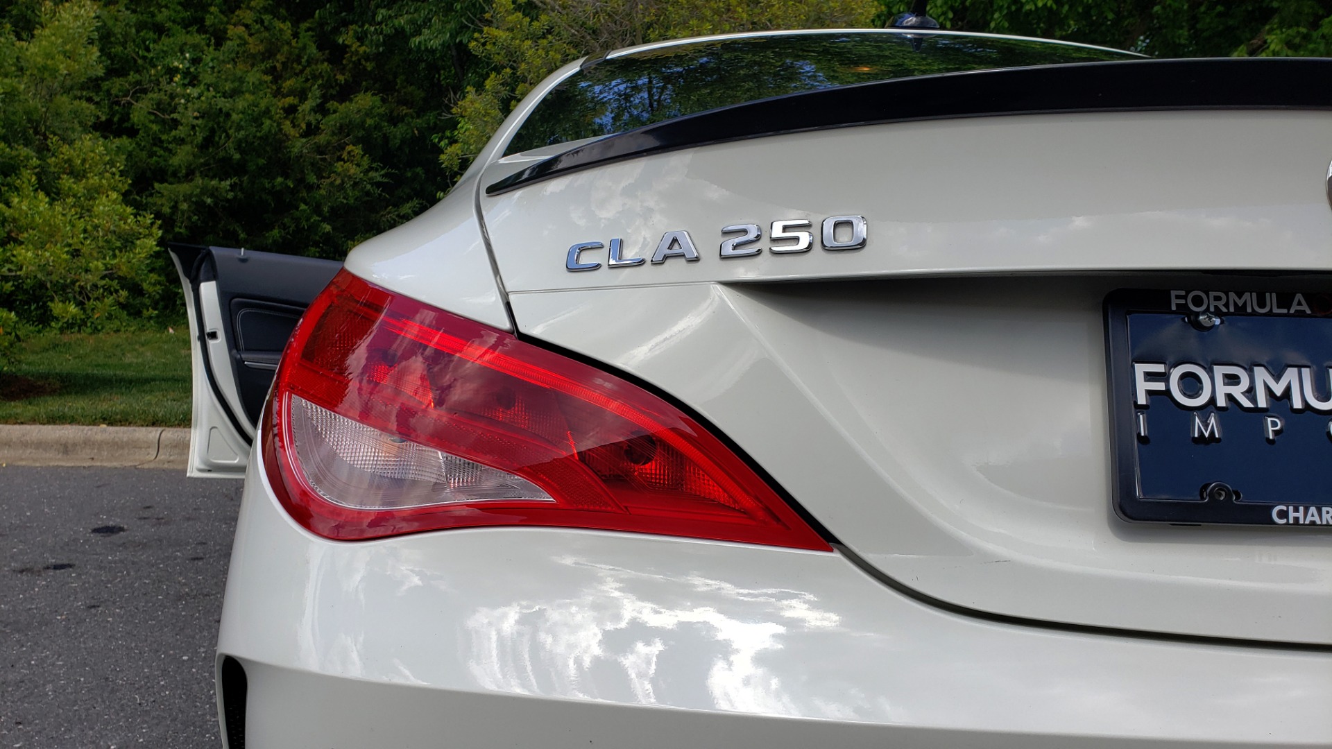 Used 2017 Mercedes-Benz CLA 250 4MATIC / SPORT / PREMIUM / MULTI MEDIA / NIGHT PKG / PANO-ROOF for sale Sold at Formula Imports in Charlotte NC 28227 29