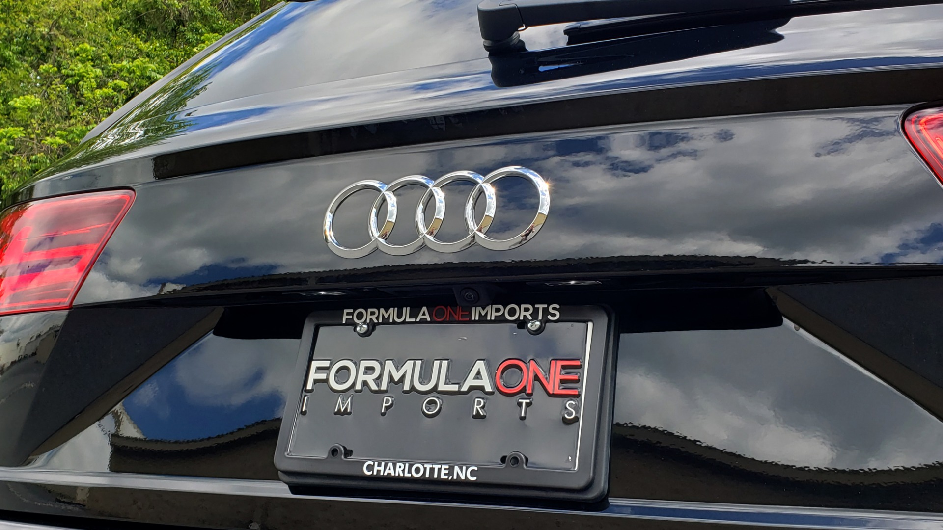 Used 2017 Audi Q7 PREMIUM PLUS / VISION PKG / NAV / PANO-ROOF / 3-ROW / REARVIEW for sale Sold at Formula Imports in Charlotte NC 28227 30