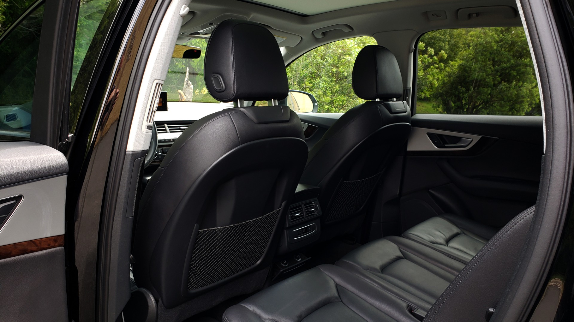 Used 2017 Audi Q7 PREMIUM PLUS / VISION PKG / NAV / PANO-ROOF / 3-ROW / REARVIEW for sale Sold at Formula Imports in Charlotte NC 28227 62