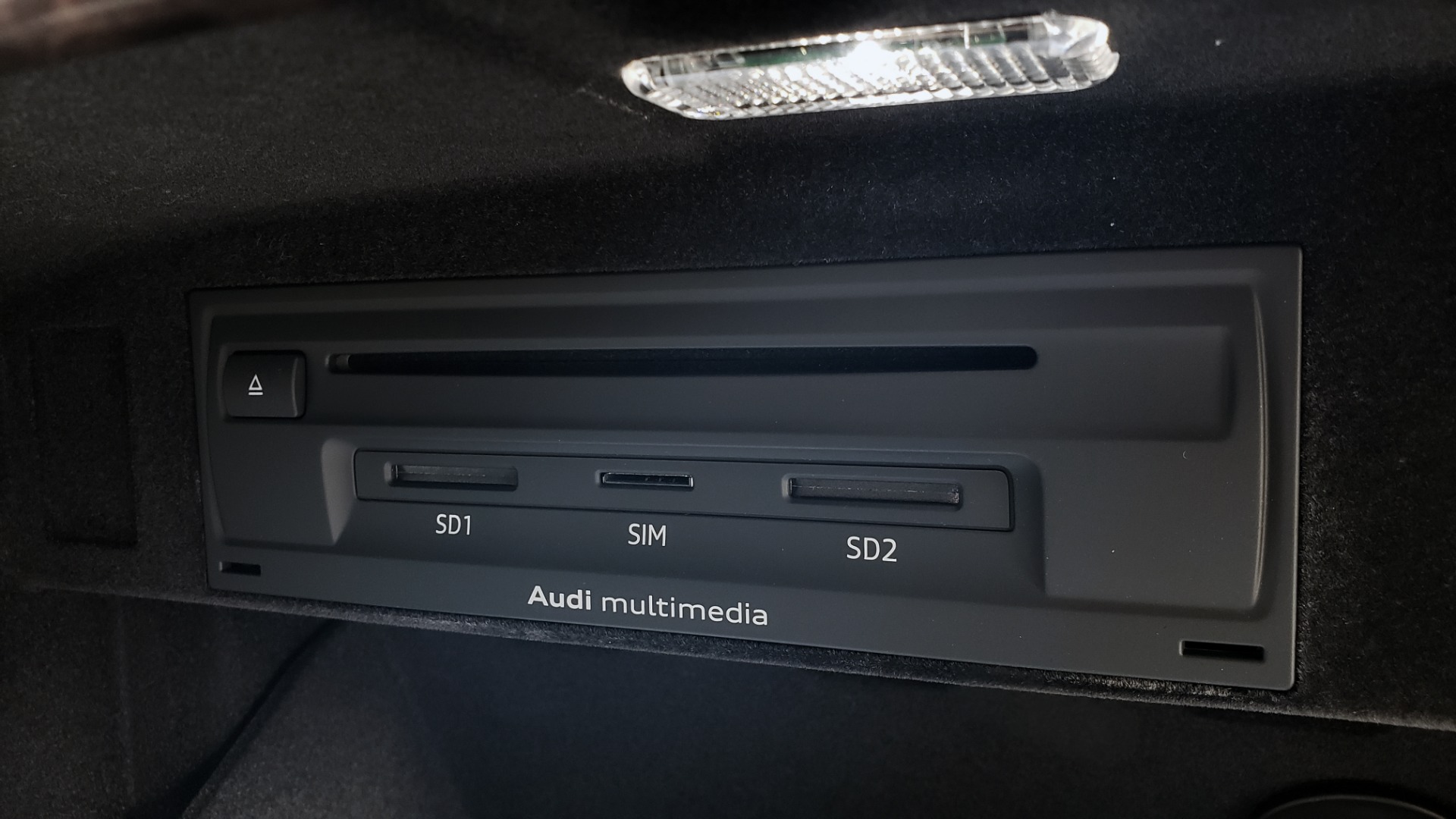 Used 2017 Audi Q7 PREMIUM PLUS / VISION PKG / NAV / PANO-ROOF / 3-ROW / REARVIEW for sale Sold at Formula Imports in Charlotte NC 28227 74