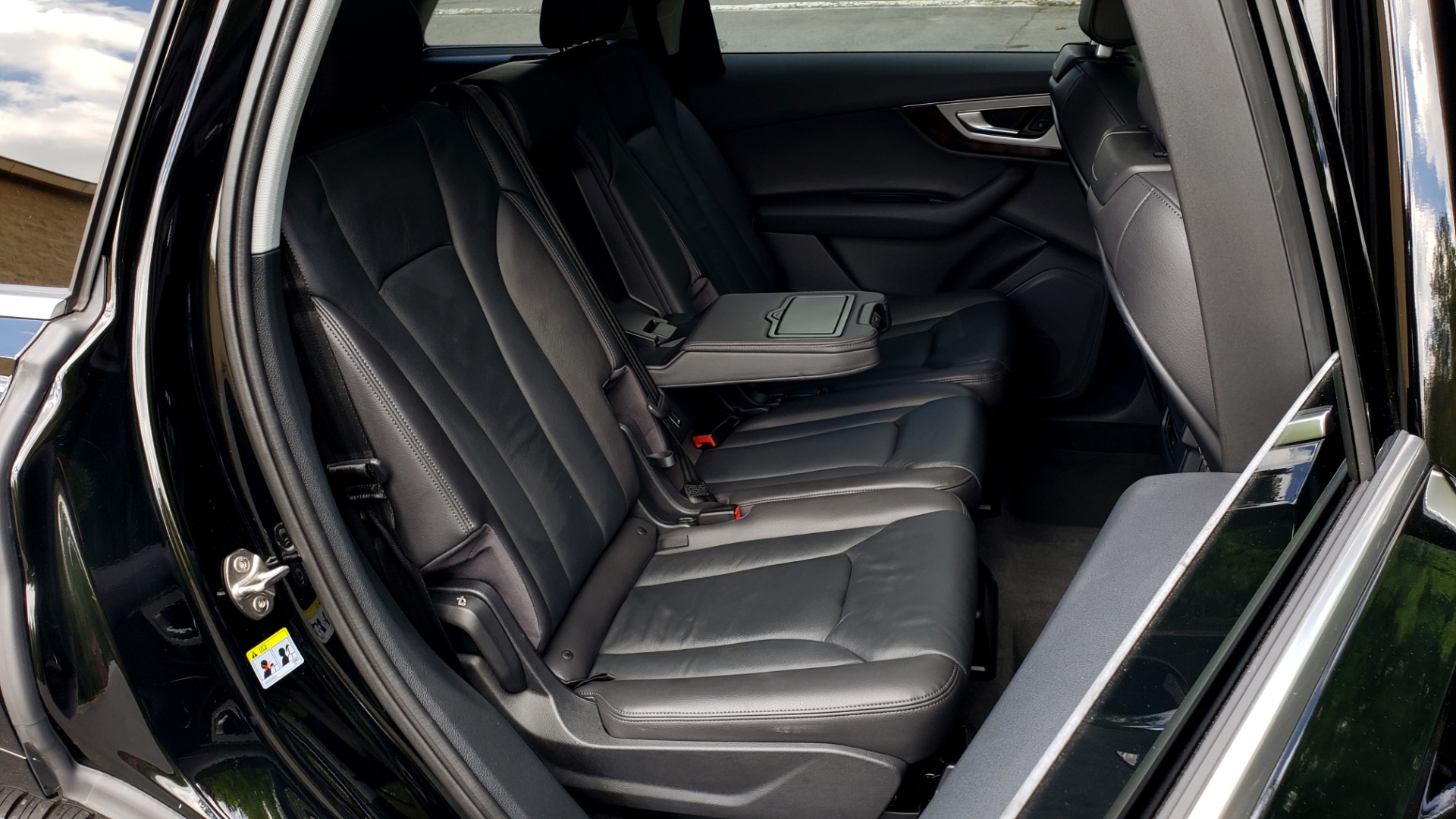 Used 2017 Audi Q7 PREMIUM PLUS / VISION PKG / NAV / PANO-ROOF / 3-ROW / REARVIEW for sale Sold at Formula Imports in Charlotte NC 28227 79