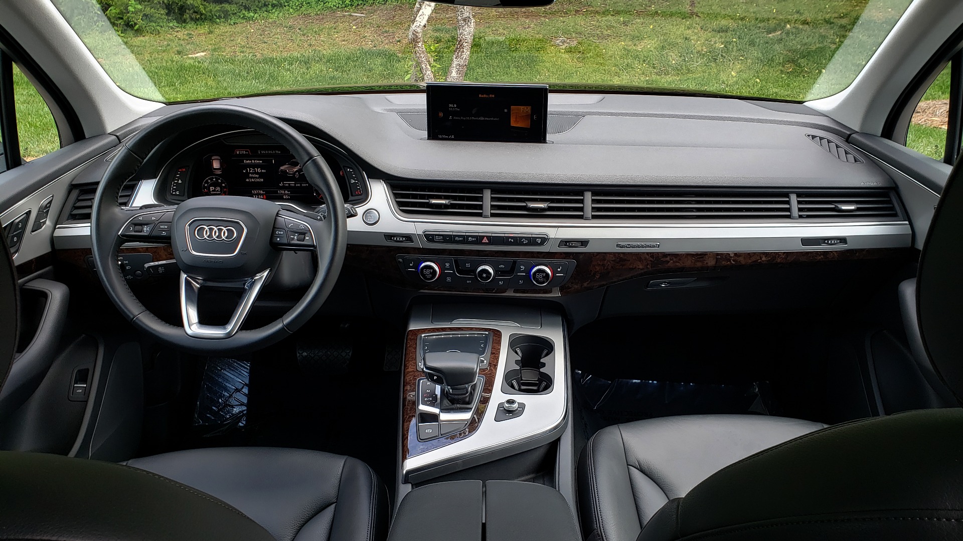 Used 2017 Audi Q7 PREMIUM PLUS / VISION PKG / NAV / PANO-ROOF / 3-ROW / REARVIEW for sale Sold at Formula Imports in Charlotte NC 28227 83
