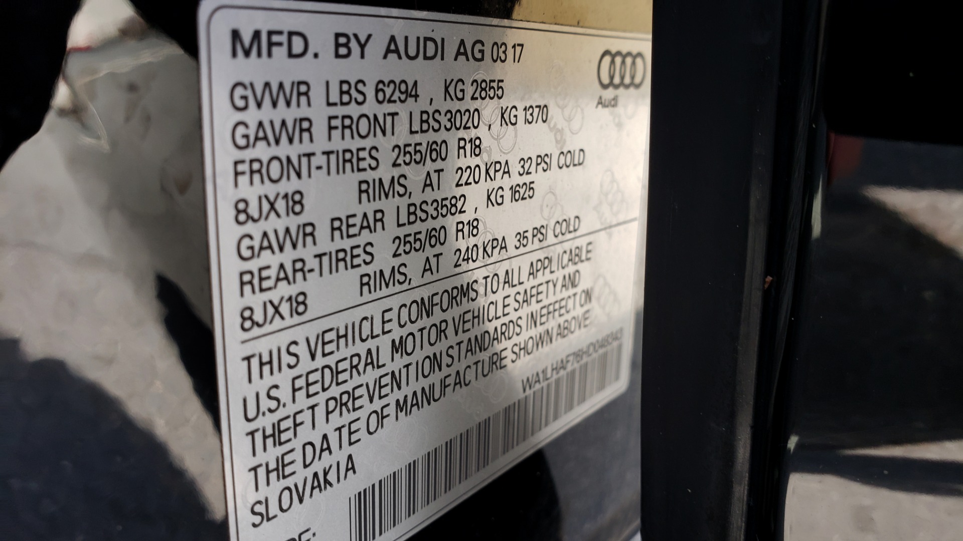 Used 2017 Audi Q7 PREMIUM PLUS / VISION PKG / NAV / PANO-ROOF / 3-ROW / REARVIEW for sale Sold at Formula Imports in Charlotte NC 28227 94