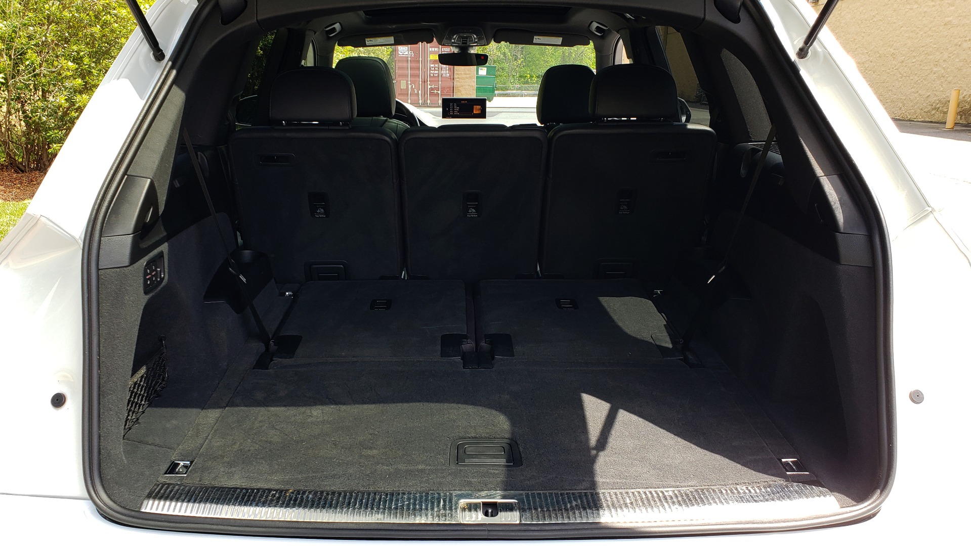 Used 2017 Audi Q7 PREMIUM PLUS / VISION PKG / NAV / PANO-ROOF / 3-ROW / REARVIEW for sale Sold at Formula Imports in Charlotte NC 28227 21