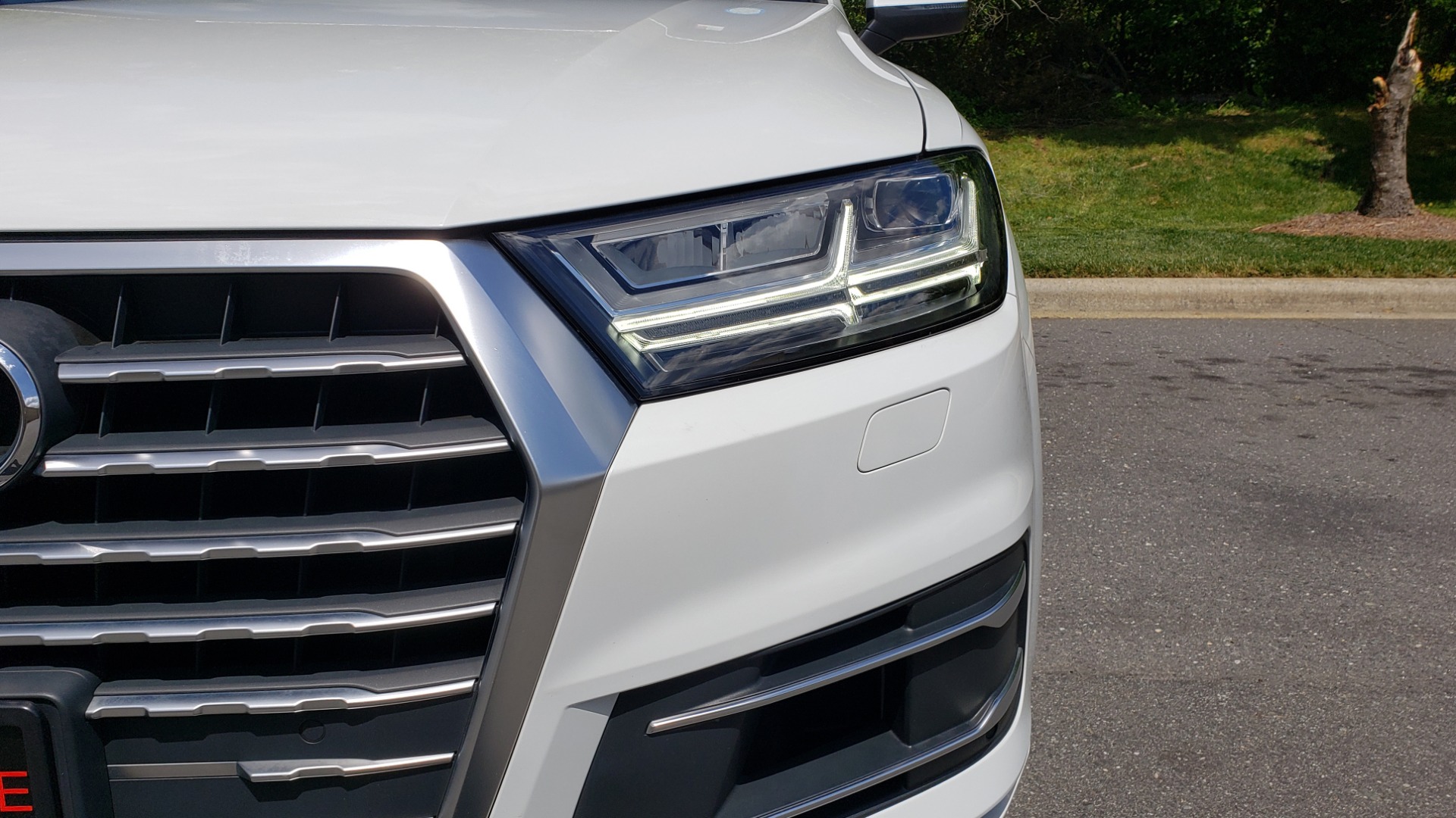 Used 2017 Audi Q7 PREMIUM PLUS / VISION PKG / NAV / PANO-ROOF / 3-ROW / REARVIEW for sale Sold at Formula Imports in Charlotte NC 28227 25