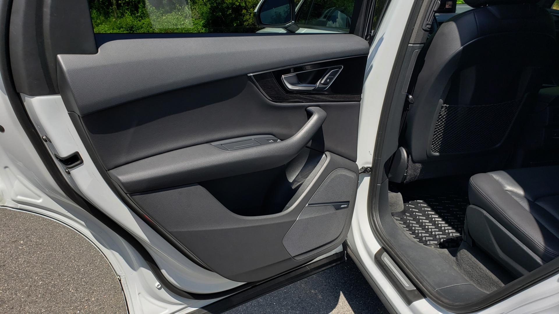 Used 2017 Audi Q7 PREMIUM PLUS / VISION PKG / NAV / PANO-ROOF / 3-ROW / REARVIEW for sale Sold at Formula Imports in Charlotte NC 28227 61