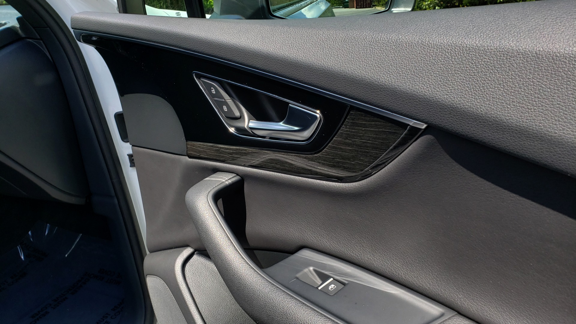 Used 2017 Audi Q7 PREMIUM PLUS / VISION PKG / NAV / PANO-ROOF / 3-ROW / REARVIEW for sale Sold at Formula Imports in Charlotte NC 28227 71