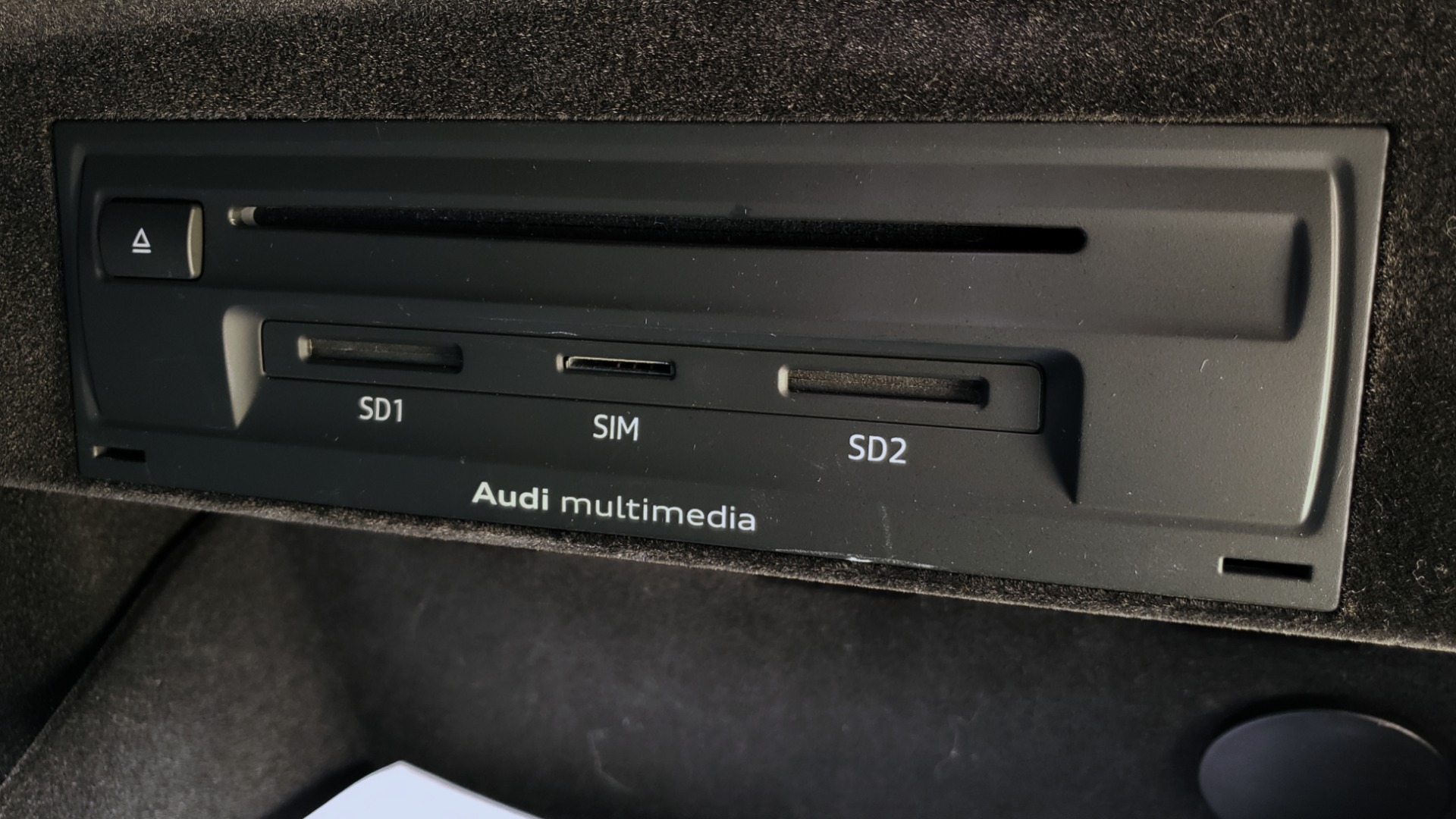 Used 2017 Audi Q7 PREMIUM PLUS / VISION PKG / NAV / PANO-ROOF / 3-ROW / REARVIEW for sale Sold at Formula Imports in Charlotte NC 28227 75