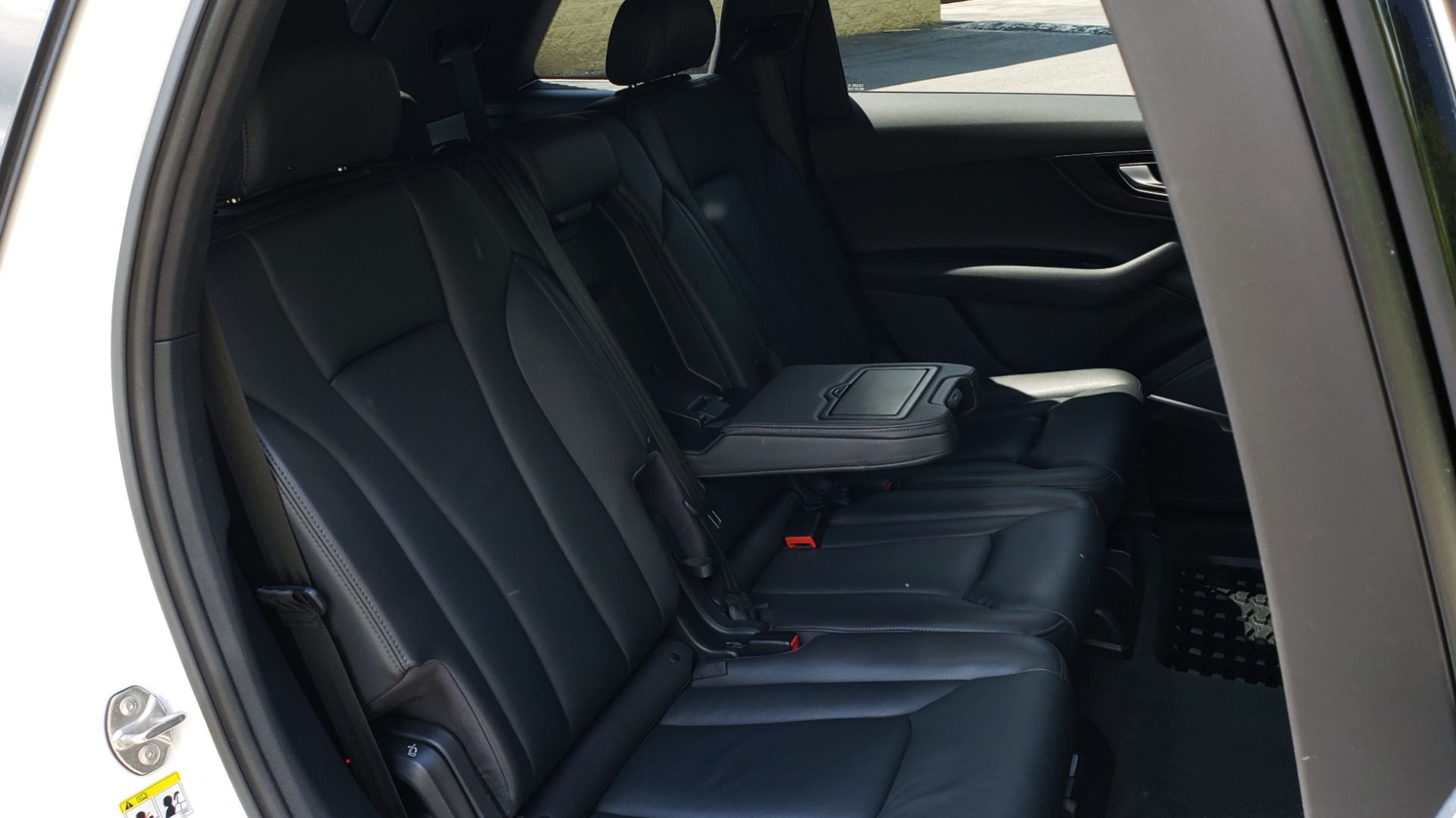 Used 2017 Audi Q7 PREMIUM PLUS / VISION PKG / NAV / PANO-ROOF / 3-ROW / REARVIEW for sale Sold at Formula Imports in Charlotte NC 28227 79