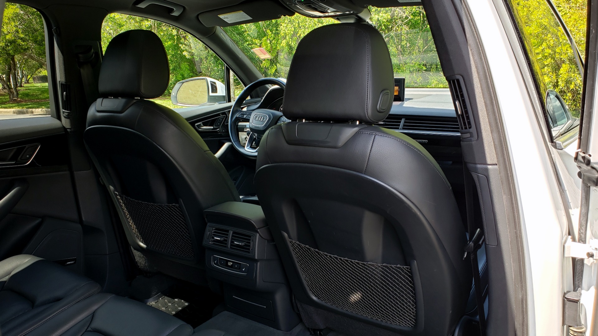 Used 2017 Audi Q7 PREMIUM PLUS / VISION PKG / NAV / PANO-ROOF / 3-ROW / REARVIEW for sale Sold at Formula Imports in Charlotte NC 28227 81