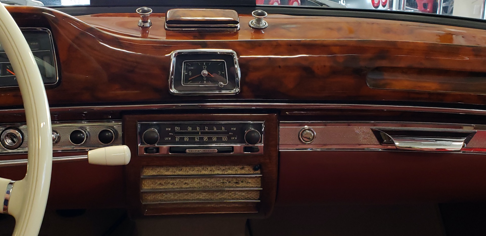 Used 1957 Mercedes-Benz 220 S Cabriolet - Full Restoration for sale Sold at Formula Imports in Charlotte NC 28227 39