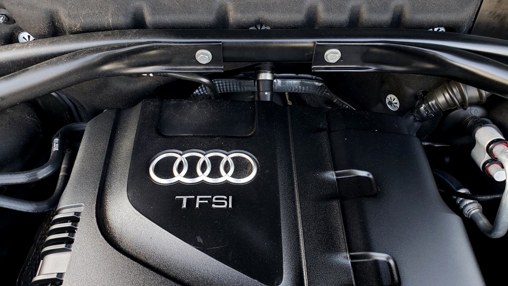 Used 2015 Audi Q5 PREMIUM PLUS / TECH PKG / NAV / PANO-ROOF / REARVIEW for sale Sold at Formula Imports in Charlotte NC 28227 11