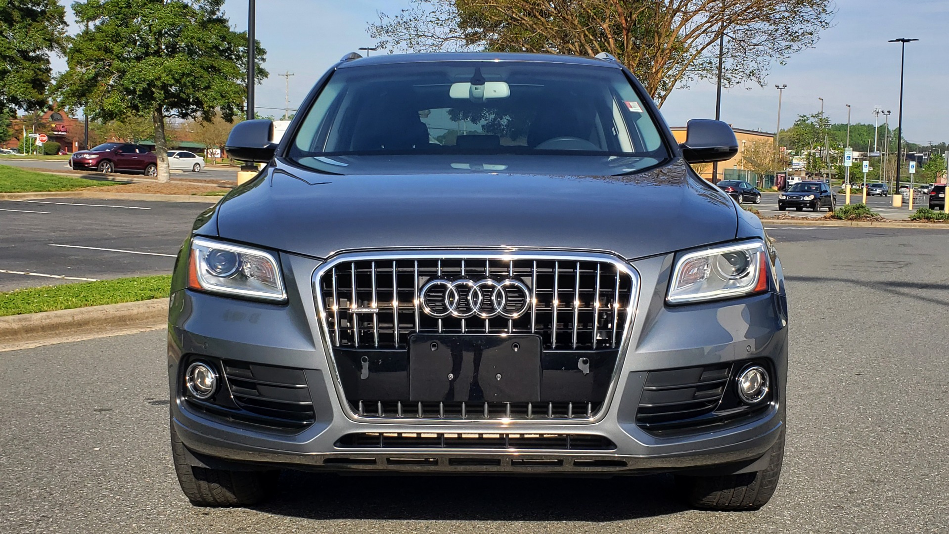 Used 2015 Audi Q5 PREMIUM PLUS / TECH PKG / NAV / PANO-ROOF / REARVIEW for sale Sold at Formula Imports in Charlotte NC 28227 24
