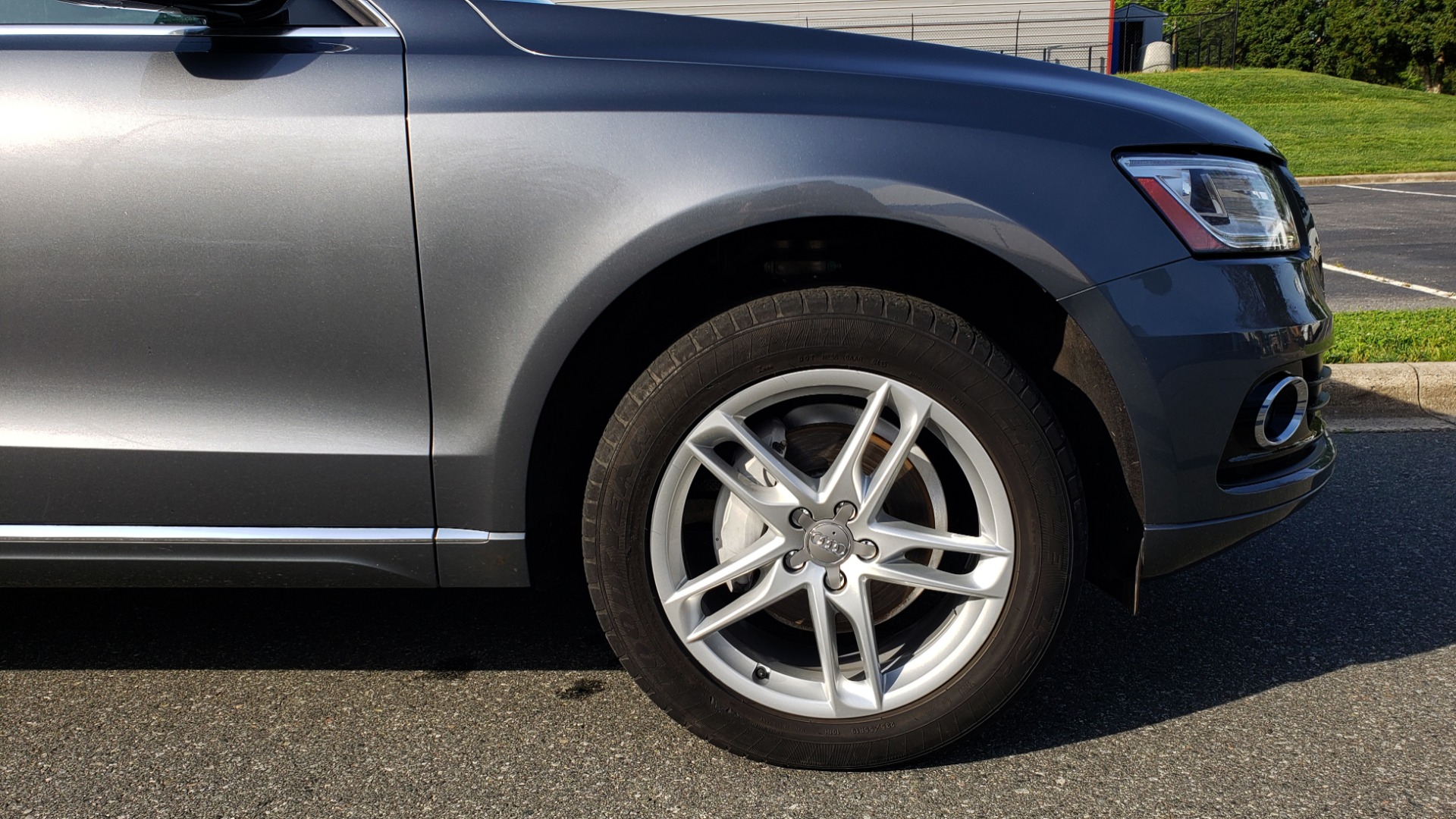 Used 2015 Audi Q5 PREMIUM PLUS / TECH PKG / NAV / PANO-ROOF / REARVIEW for sale Sold at Formula Imports in Charlotte NC 28227 83