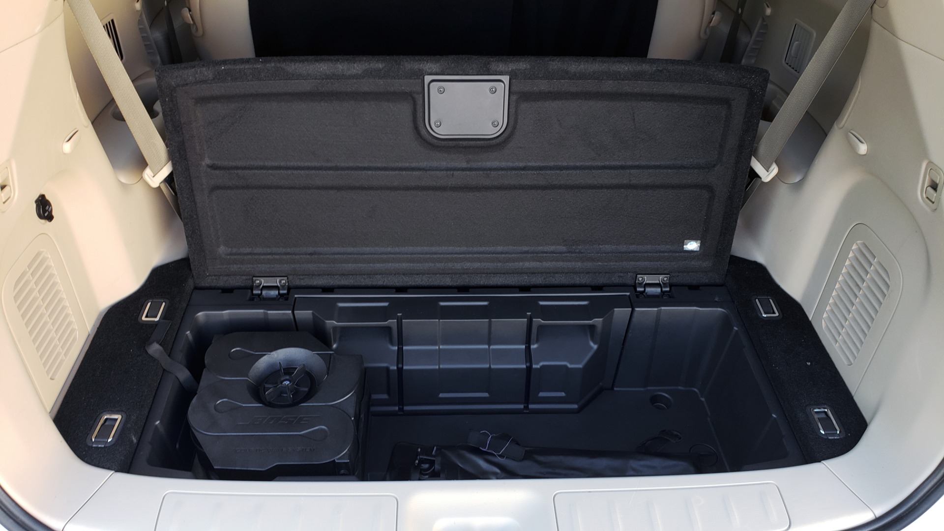 Used 2016 Nissan PATHFINDER PLATINUM 2WD / NAV / SUNROOF / REARVIEW / 3-ROW for sale Sold at Formula Imports in Charlotte NC 28227 29
