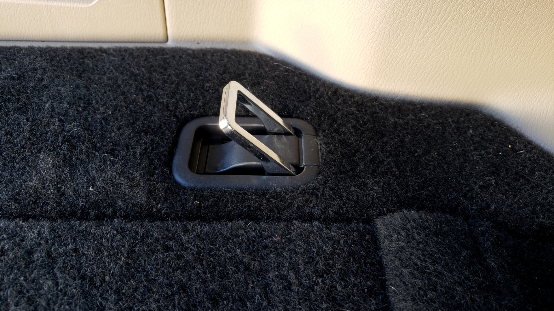 Used 2016 Nissan PATHFINDER PLATINUM 2WD / NAV / SUNROOF / REARVIEW / 3-ROW for sale Sold at Formula Imports in Charlotte NC 28227 31
