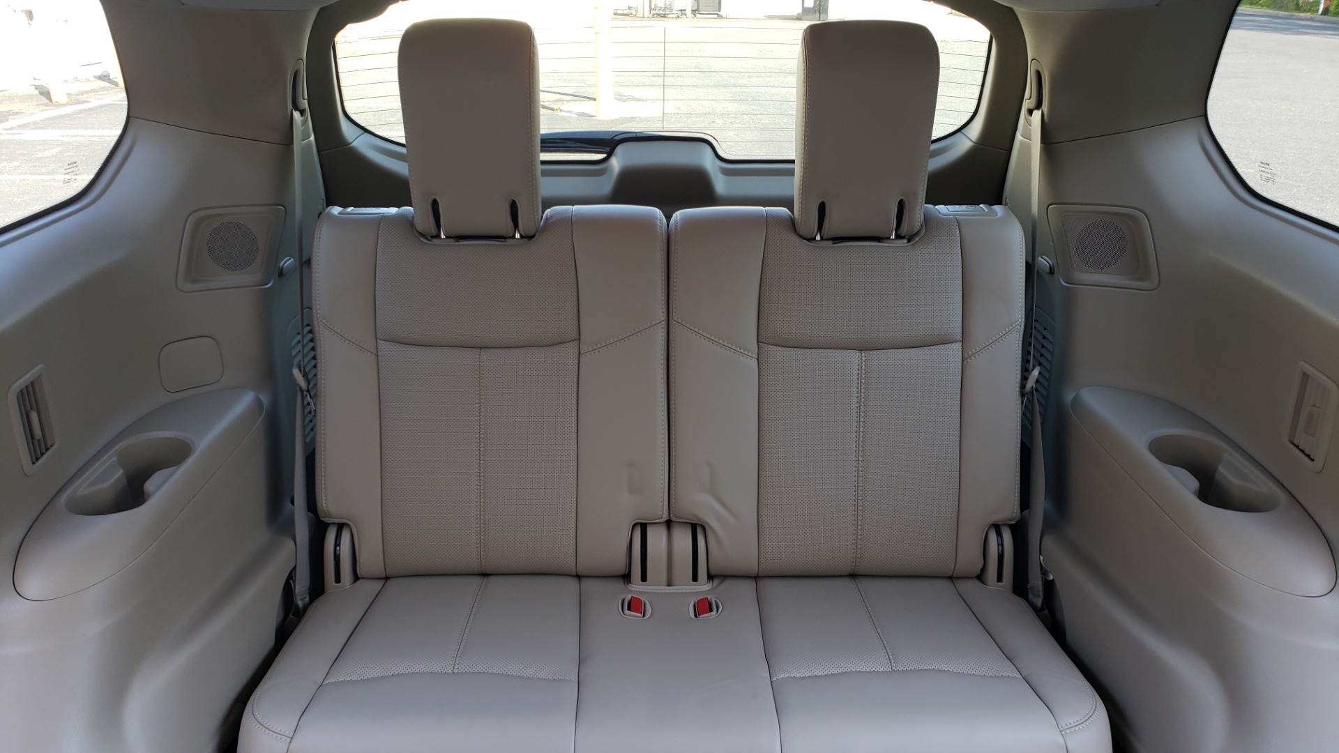 Used 2016 Nissan PATHFINDER PLATINUM 2WD / NAV / SUNROOF / REARVIEW / 3-ROW for sale Sold at Formula Imports in Charlotte NC 28227 35