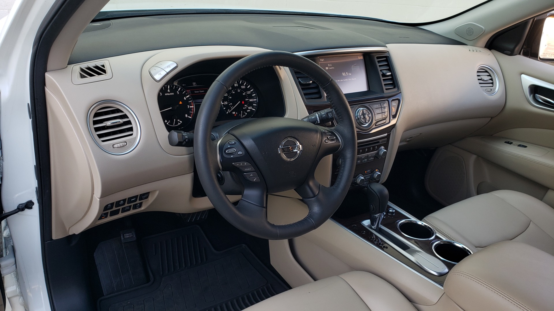 Used 2016 Nissan PATHFINDER PLATINUM 2WD / NAV / SUNROOF / REARVIEW / 3-ROW for sale Sold at Formula Imports in Charlotte NC 28227 43