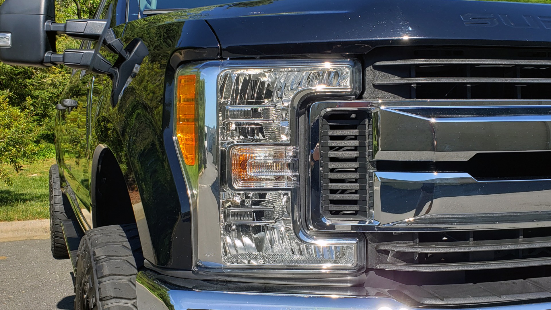 Used 2017 Ford SUPERDUTY F-250 SRW XL 4X4 / 160 WB / 6.2L EFI V8 / 6-SPD AUTO / 6'8 BED for sale Sold at Formula Imports in Charlotte NC 28227 31