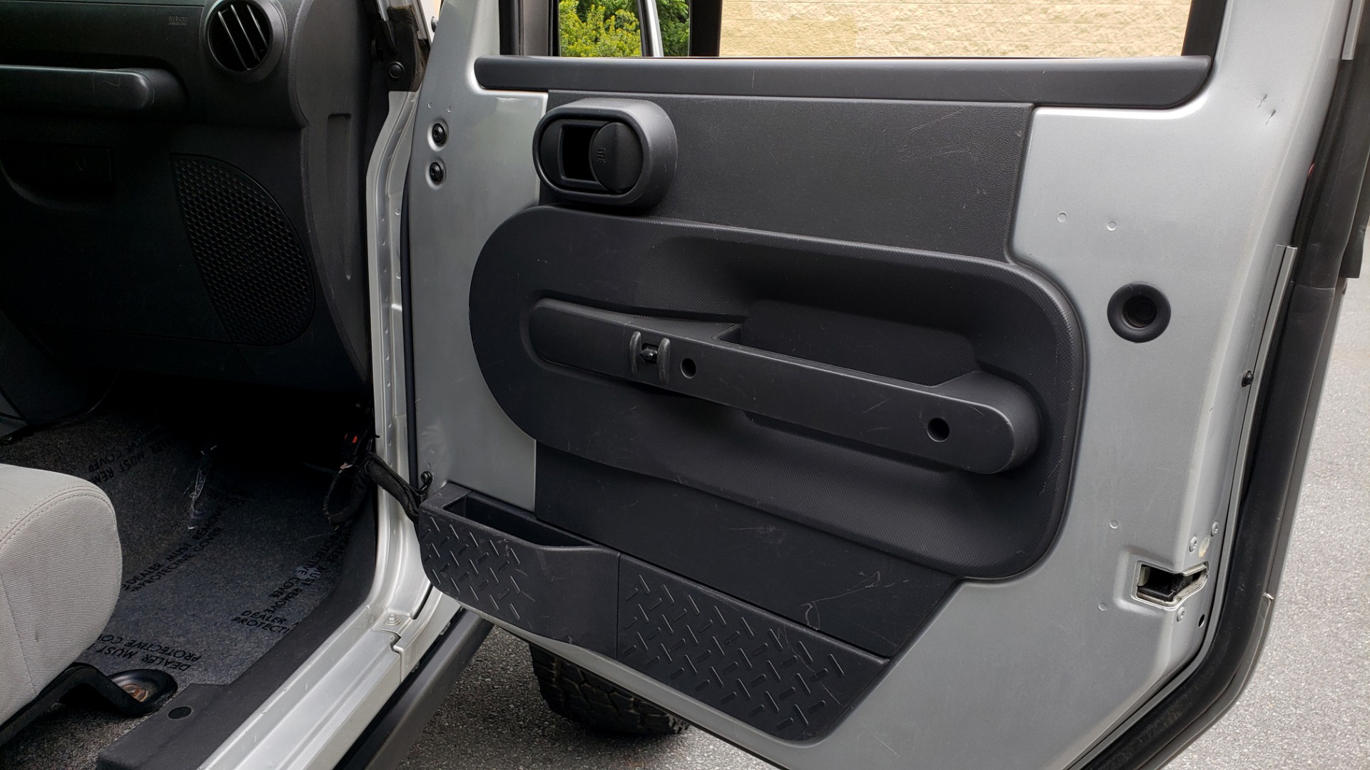 Used 2008 Jeep WRANGLER RUBICON 4X4 / SOFT-TOP / LIFTED / PIONEER W/JL SUB-WOOFER for sale Sold at Formula Imports in Charlotte NC 28227 46