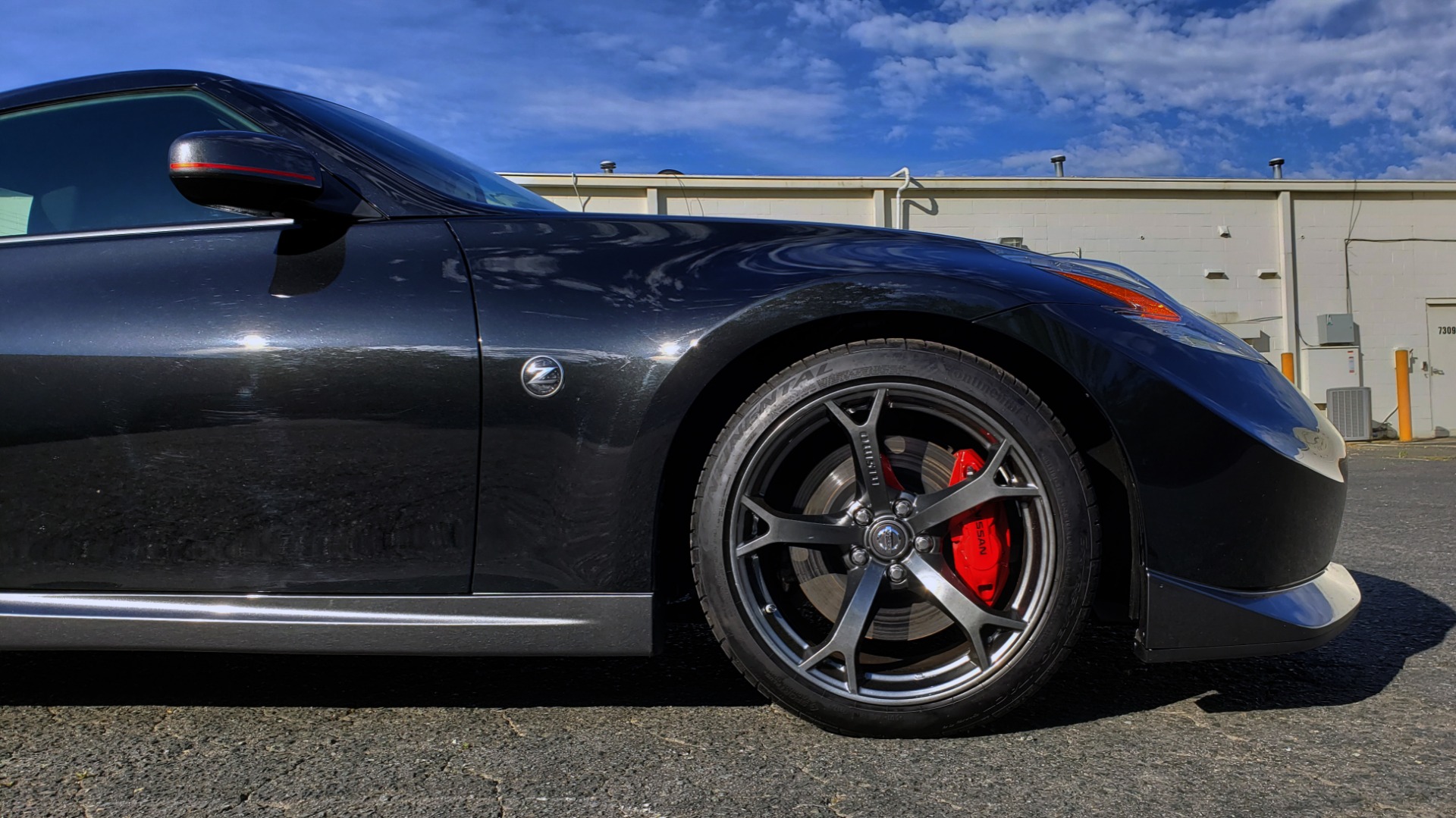 Used 2014 Nissan 370Z NISMO / 6-SPD MAN / BOSE / 6-DISC CHANGER / NISMO MATS / REARVIEW for sale Sold at Formula Imports in Charlotte NC 28227 12