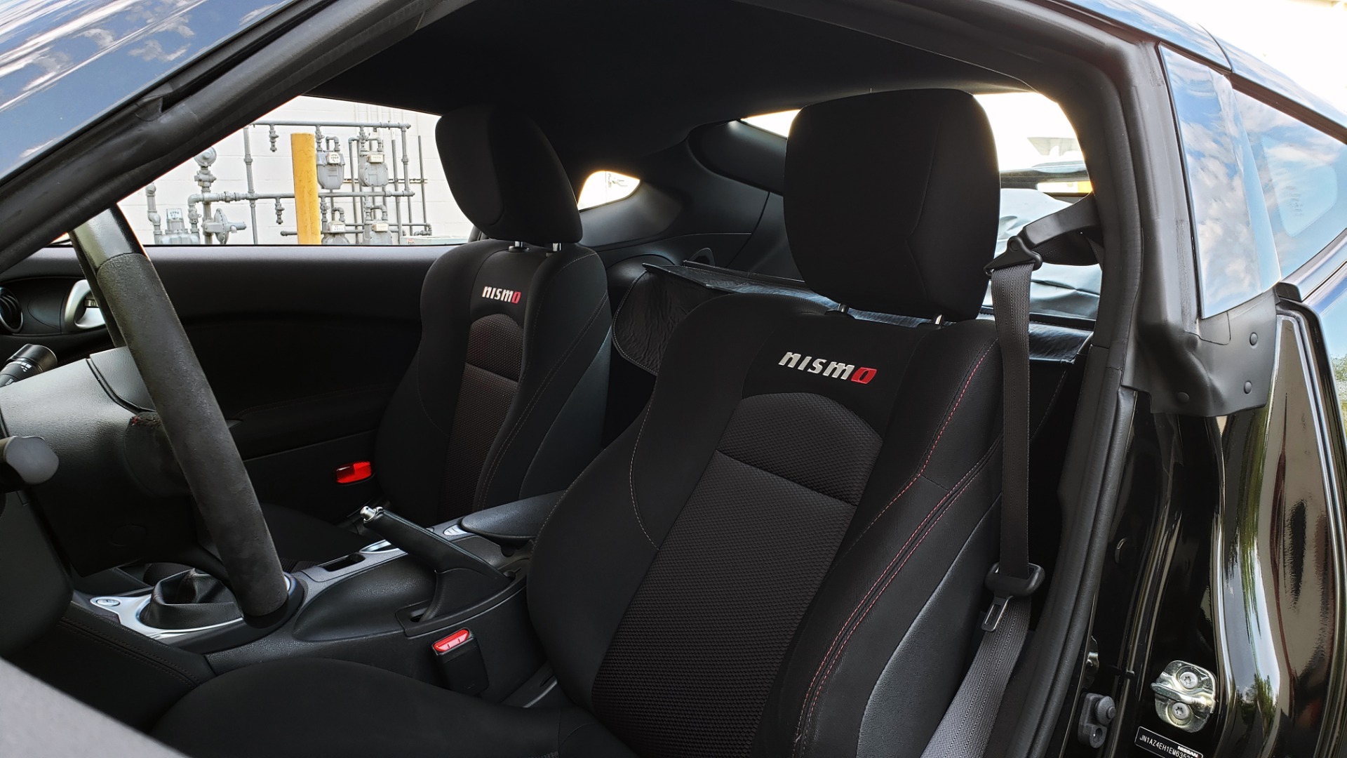 Used 2014 Nissan 370Z NISMO / 6-SPD MAN / BOSE / 6-DISC CHANGER / NISMO MATS / REARVIEW for sale Sold at Formula Imports in Charlotte NC 28227 37
