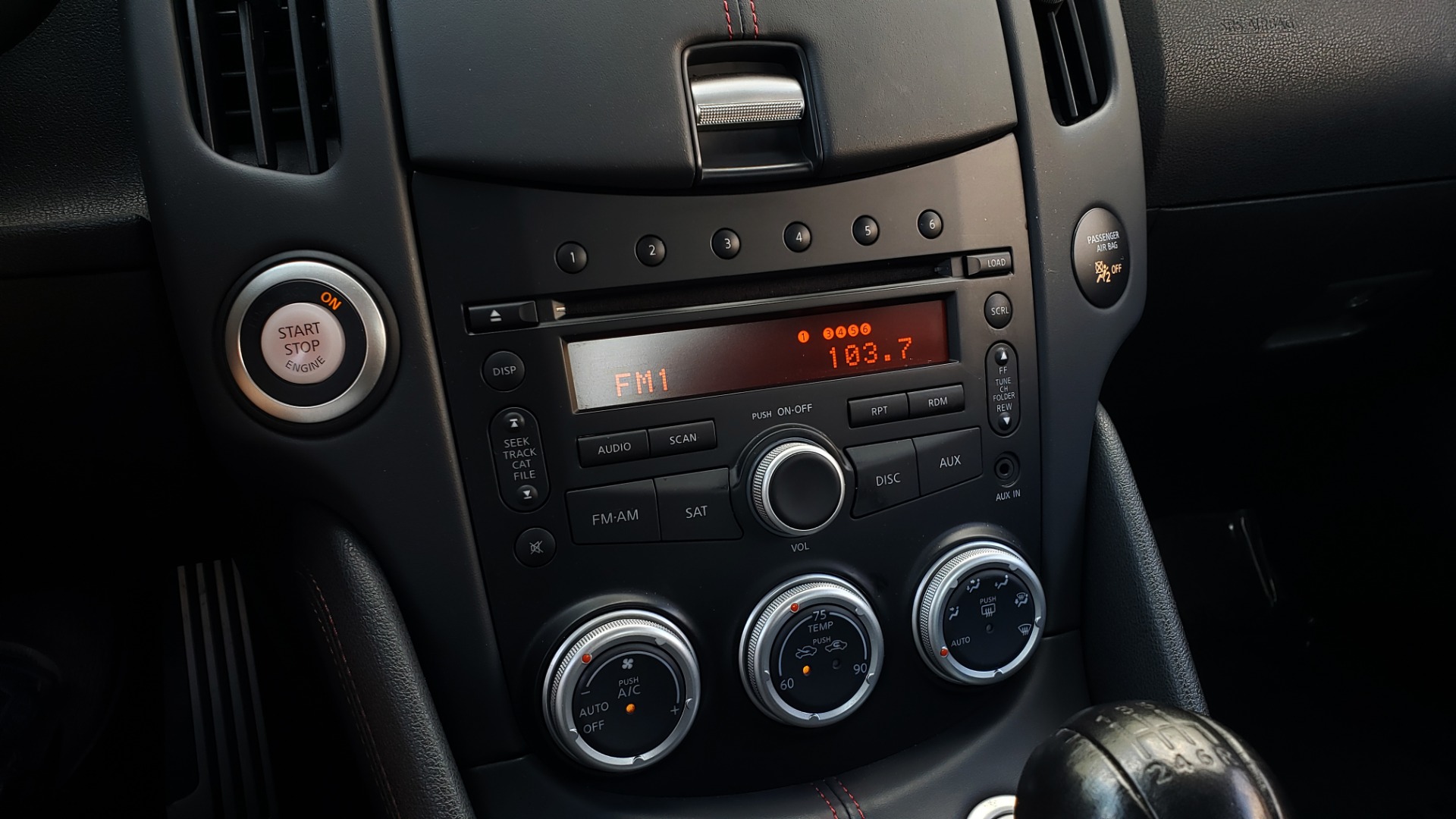 Used 2014 Nissan 370Z NISMO / 6-SPD MAN / BOSE / 6-DISC CHANGER / NISMO MATS / REARVIEW for sale Sold at Formula Imports in Charlotte NC 28227 49