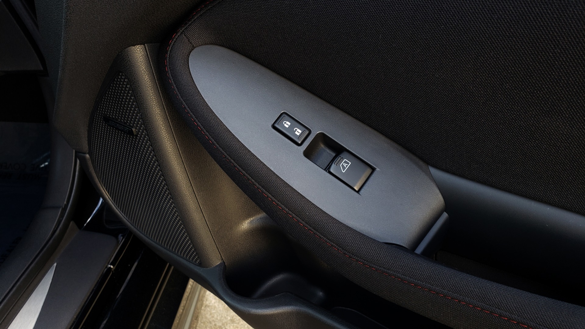 Used 2014 Nissan 370Z NISMO / 6-SPD MAN / BOSE / 6-DISC CHANGER / NISMO MATS / REARVIEW for sale Sold at Formula Imports in Charlotte NC 28227 59
