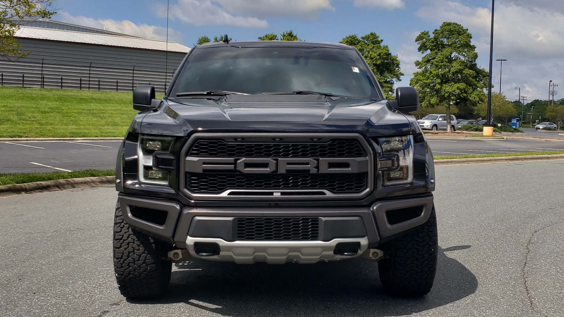 Used 2019 Ford F-150 RAPTOR CREW CAB 4X4 5.5' BOX / REMOTE START / TAILGATE STEP for sale Sold at Formula Imports in Charlotte NC 28227 21