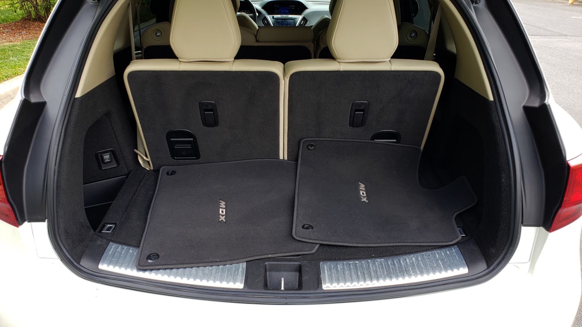 Used 2014 Acura MDX AWD / NAV / SUNROOF / 3-ROW / REARVIEW / PREMIUM SND for sale Sold at Formula Imports in Charlotte NC 28227 15