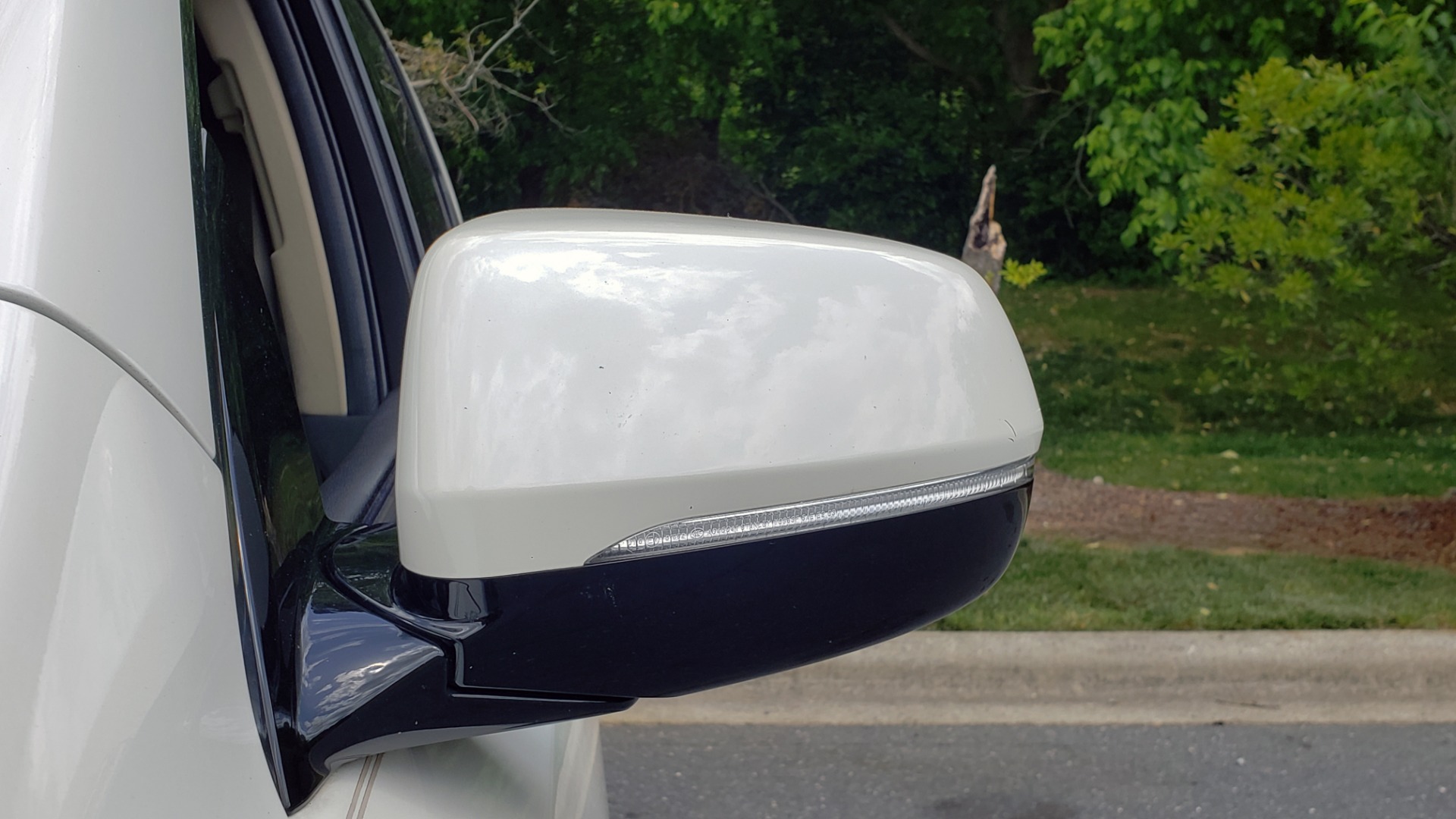Used 2014 Acura MDX AWD / NAV / SUNROOF / 3-ROW / REARVIEW / PREMIUM SND for sale Sold at Formula Imports in Charlotte NC 28227 28