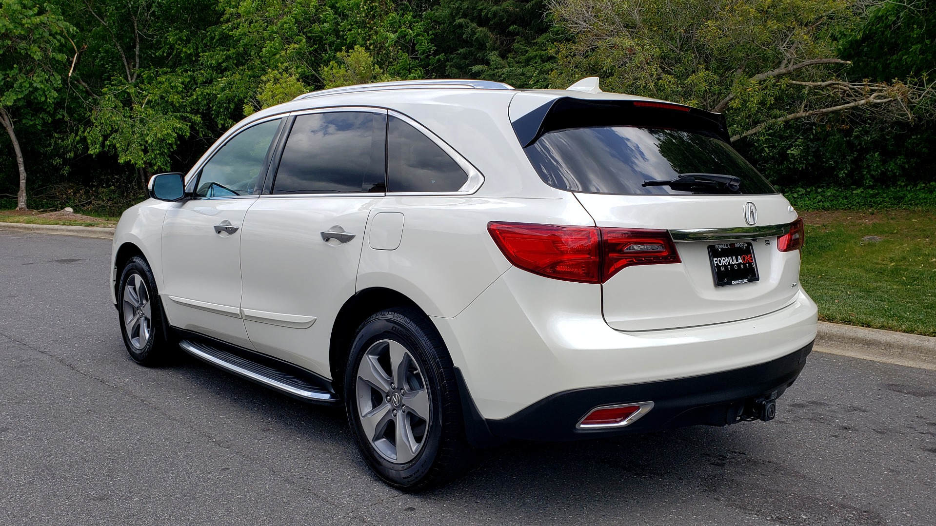 Used 2014 Acura MDX AWD / NAV / SUNROOF / 3-ROW / REARVIEW / PREMIUM SND for sale Sold at Formula Imports in Charlotte NC 28227 3
