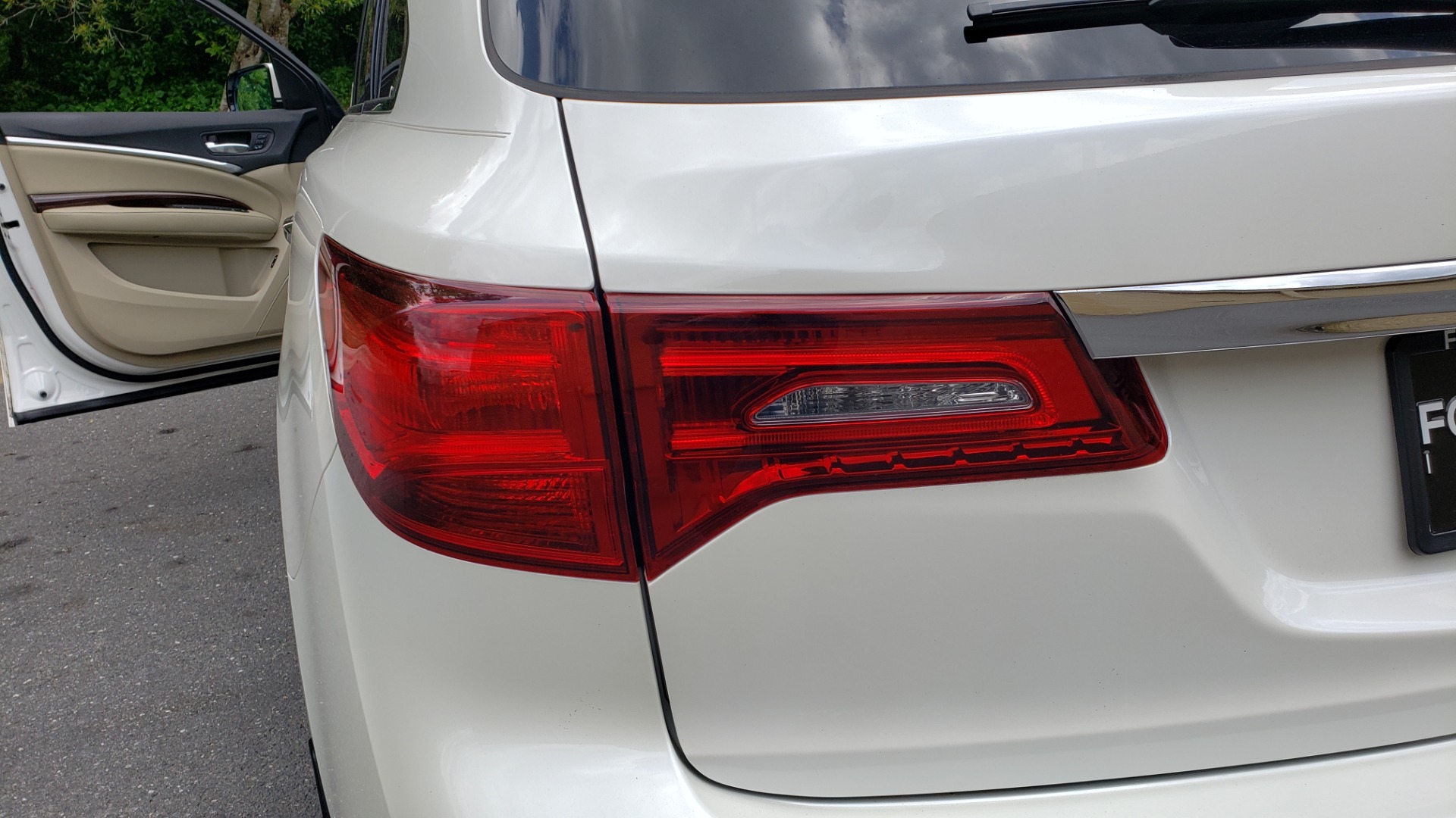 Used 2014 Acura MDX AWD / NAV / SUNROOF / 3-ROW / REARVIEW / PREMIUM SND for sale Sold at Formula Imports in Charlotte NC 28227 32