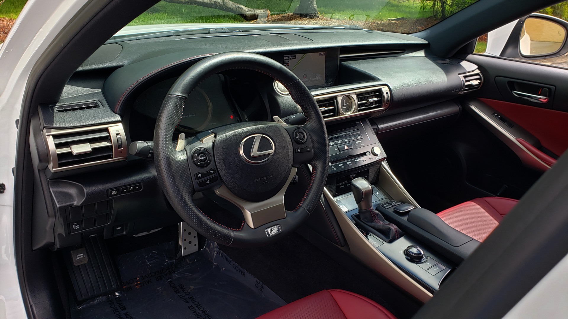 Used 2014 Lexus IS 350 F-SPORT / NAV / SUNROOF / REARVIEW / BSM / MARK LEV SND for sale Sold at Formula Imports in Charlotte NC 28227 33