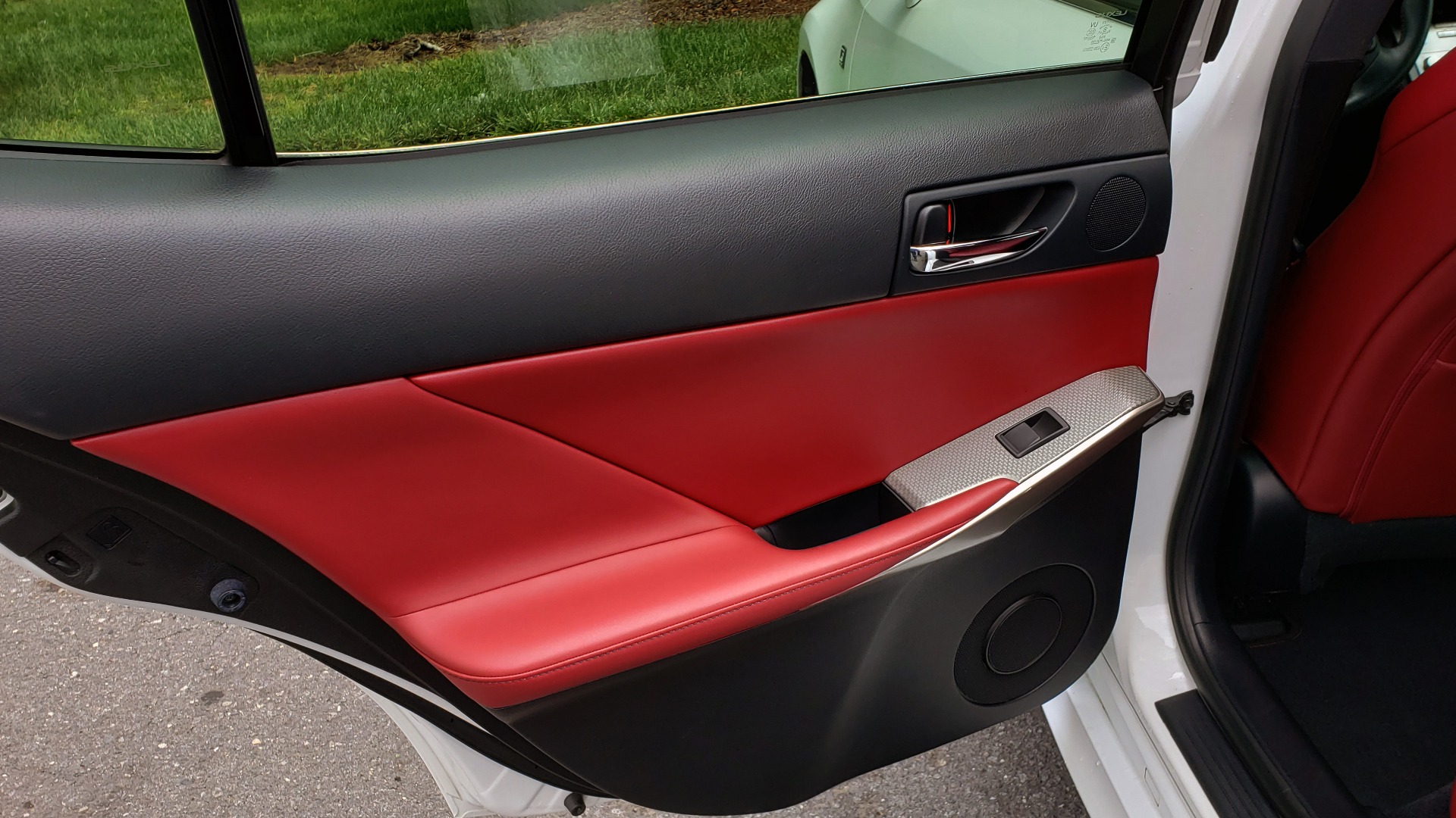Used 2014 Lexus IS 350 F-SPORT / NAV / SUNROOF / REARVIEW / BSM / MARK LEV SND for sale Sold at Formula Imports in Charlotte NC 28227 57