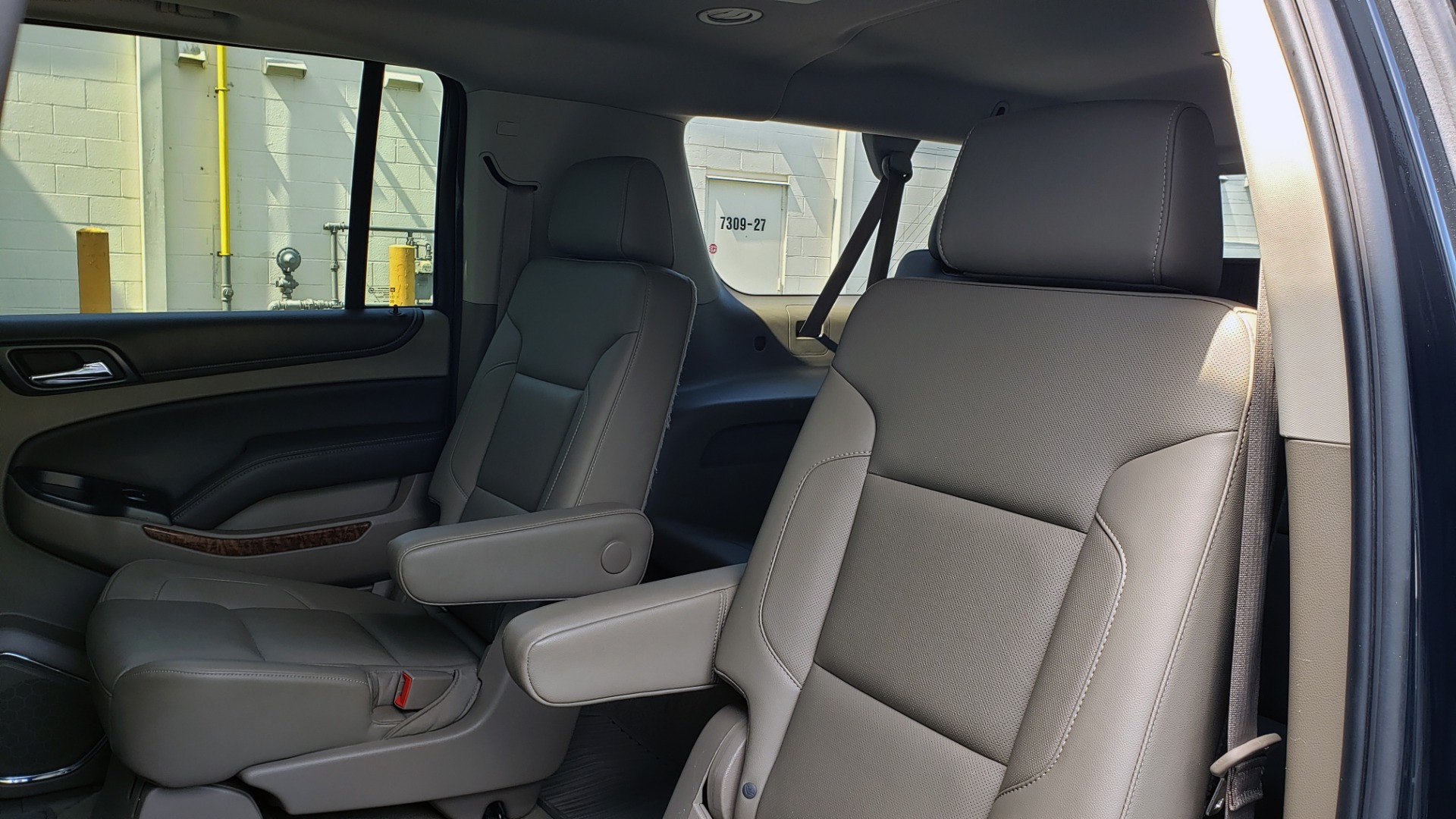 Used 2016 Chevrolet SUBURBAN LTZ 4WD / ENTERTAIN / TRAILER PKG / SNRF / NAV / CAMERA / 3-ROW for sale Sold at Formula Imports in Charlotte NC 28227 63