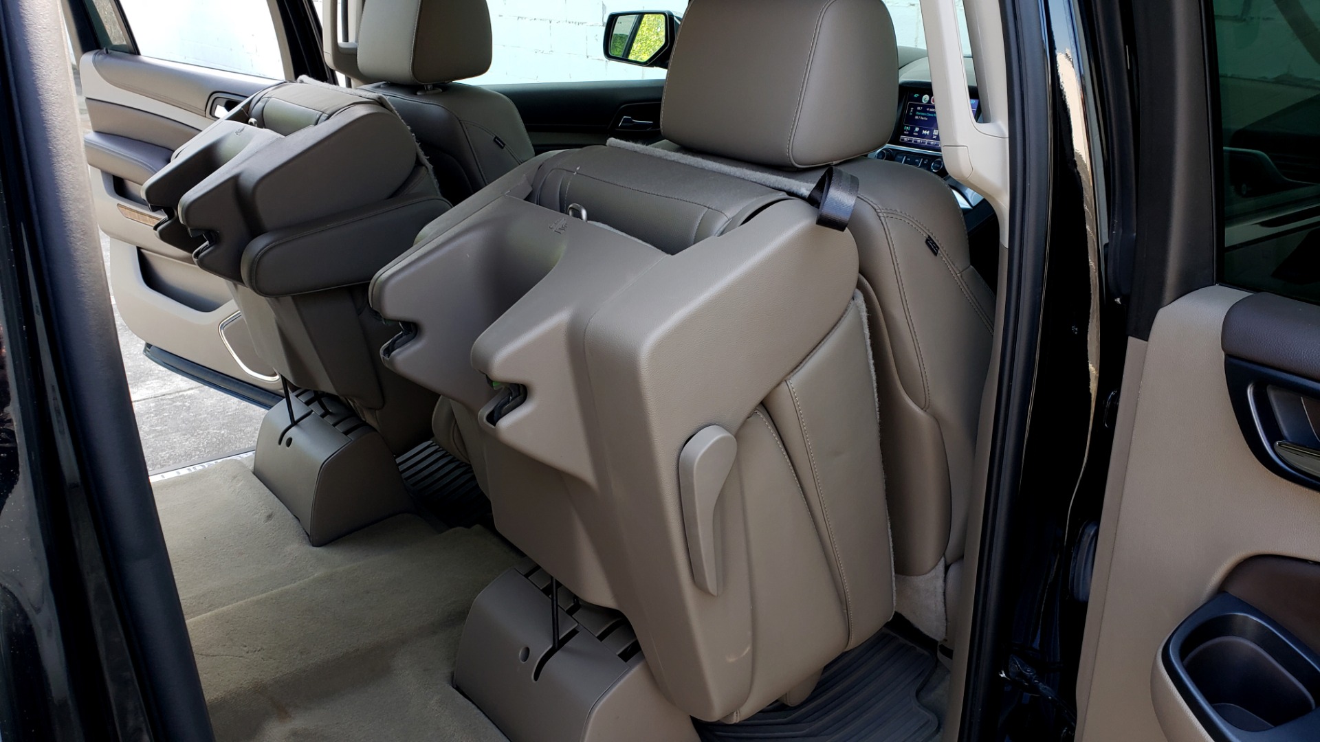 Used 2016 Chevrolet SUBURBAN LTZ 4WD / ENTERTAIN / TRAILER PKG / SNRF / NAV / CAMERA / 3-ROW for sale Sold at Formula Imports in Charlotte NC 28227 67