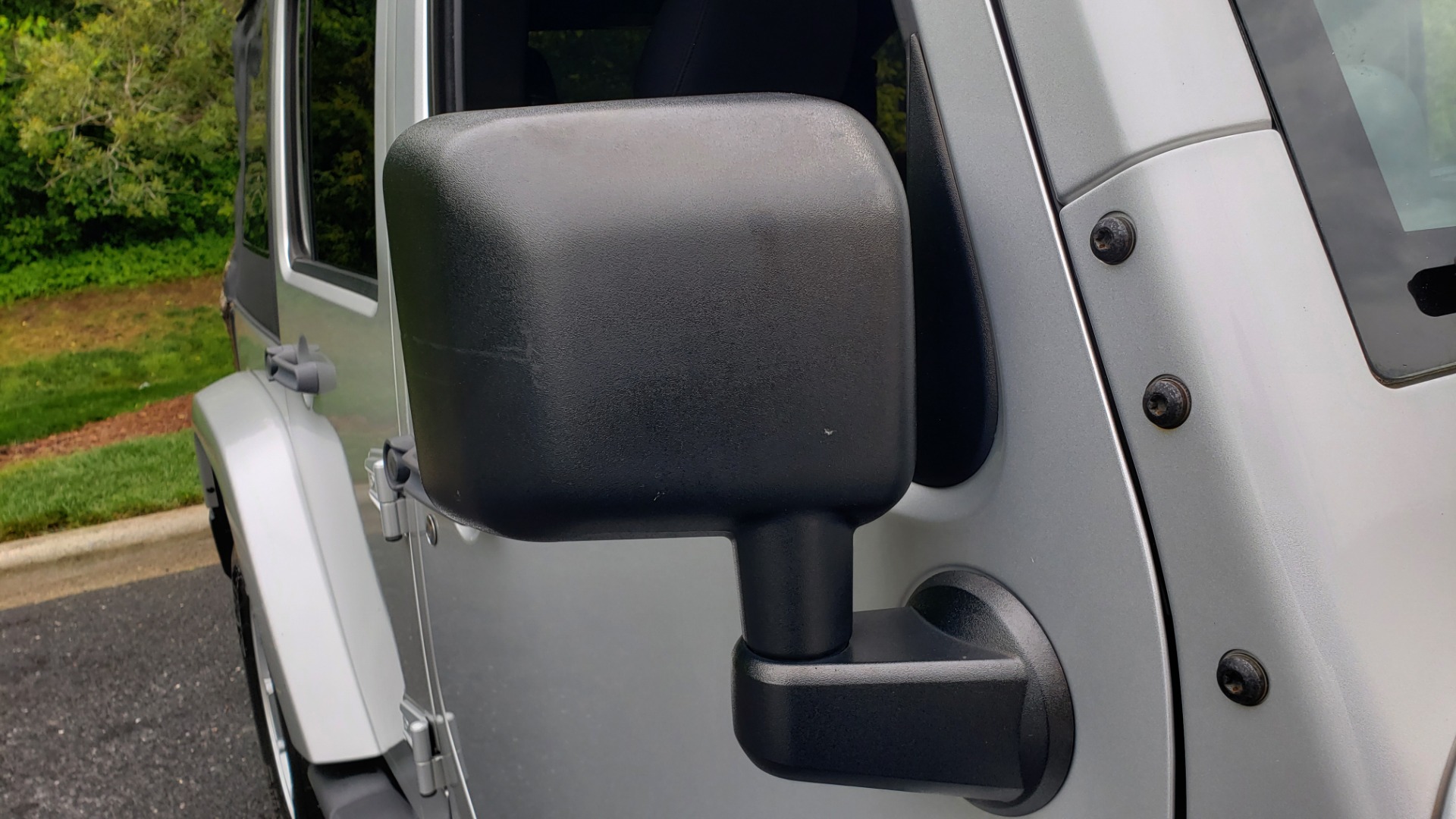 Used 2011 Jeep WRANGLER UNLIMITED SAHARA 4WD / 3-PC FREEDOM TOP / 6-SPD MANUAL for sale Sold at Formula Imports in Charlotte NC 28227 25