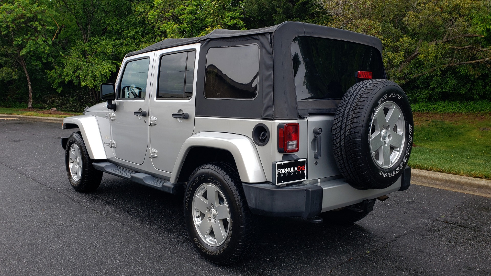 Used 2011 Jeep WRANGLER UNLIMITED SAHARA 4WD / 3-PC FREEDOM TOP / 6-SPD MANUAL for sale Sold at Formula Imports in Charlotte NC 28227 3