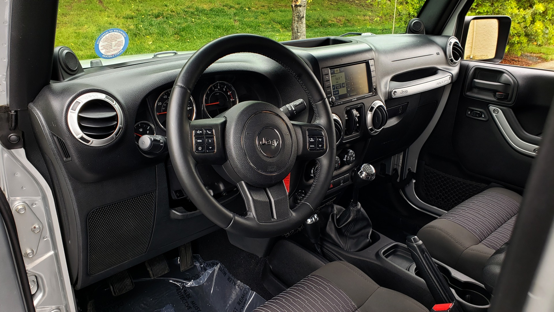 Used 2011 Jeep WRANGLER UNLIMITED SAHARA 4WD / 3-PC FREEDOM TOP / 6-SPD MANUAL for sale Sold at Formula Imports in Charlotte NC 28227 35