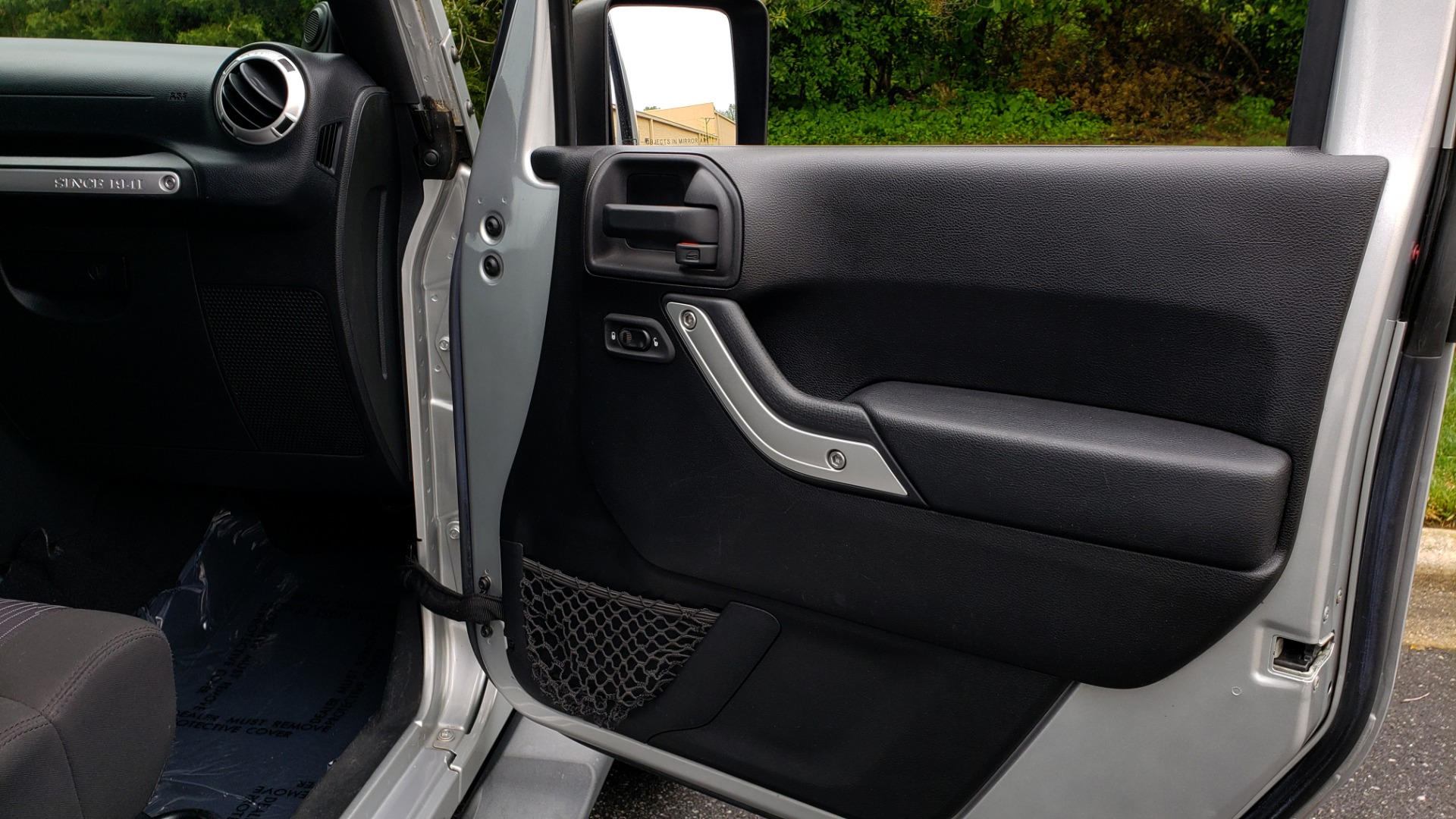 Used 2011 Jeep WRANGLER UNLIMITED SAHARA 4WD / 3-PC FREEDOM TOP / 6-SPD MANUAL for sale Sold at Formula Imports in Charlotte NC 28227 56