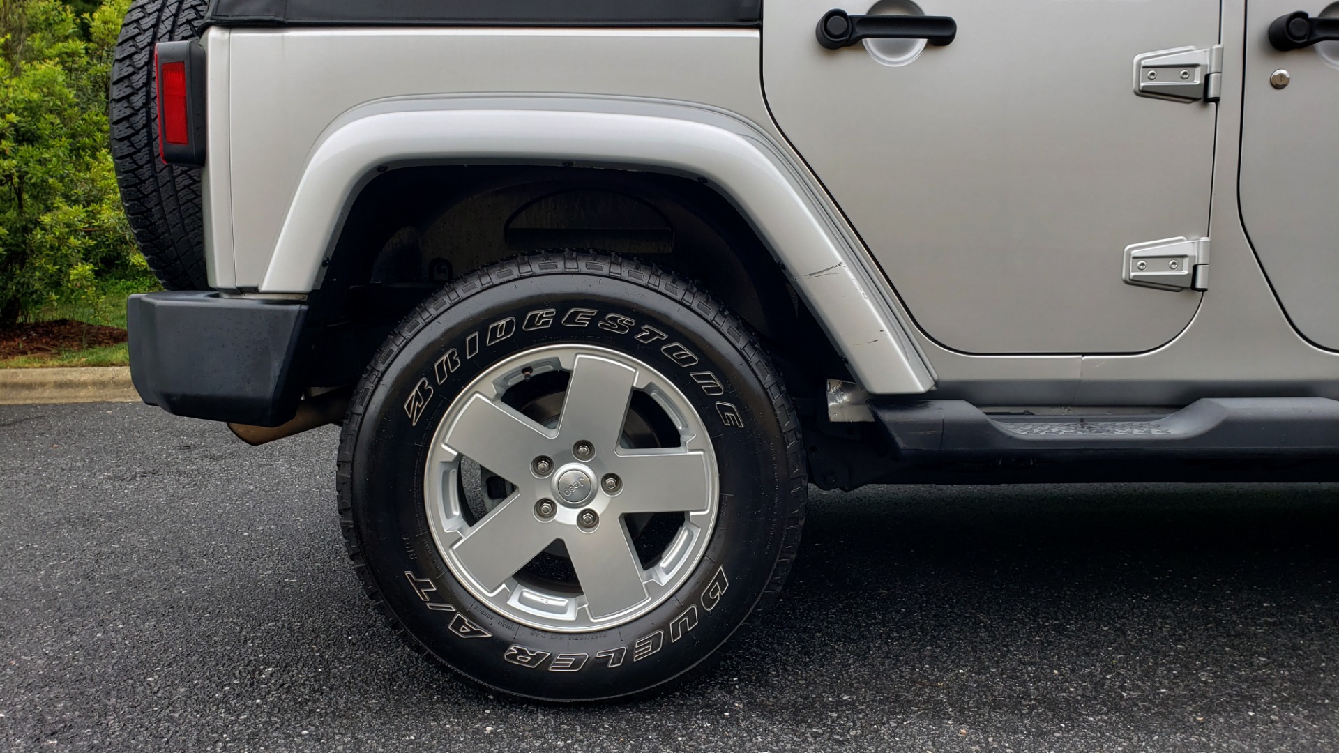 Used 2011 Jeep WRANGLER UNLIMITED SAHARA 4WD / 3-PC FREEDOM TOP / 6-SPD MANUAL for sale Sold at Formula Imports in Charlotte NC 28227 71